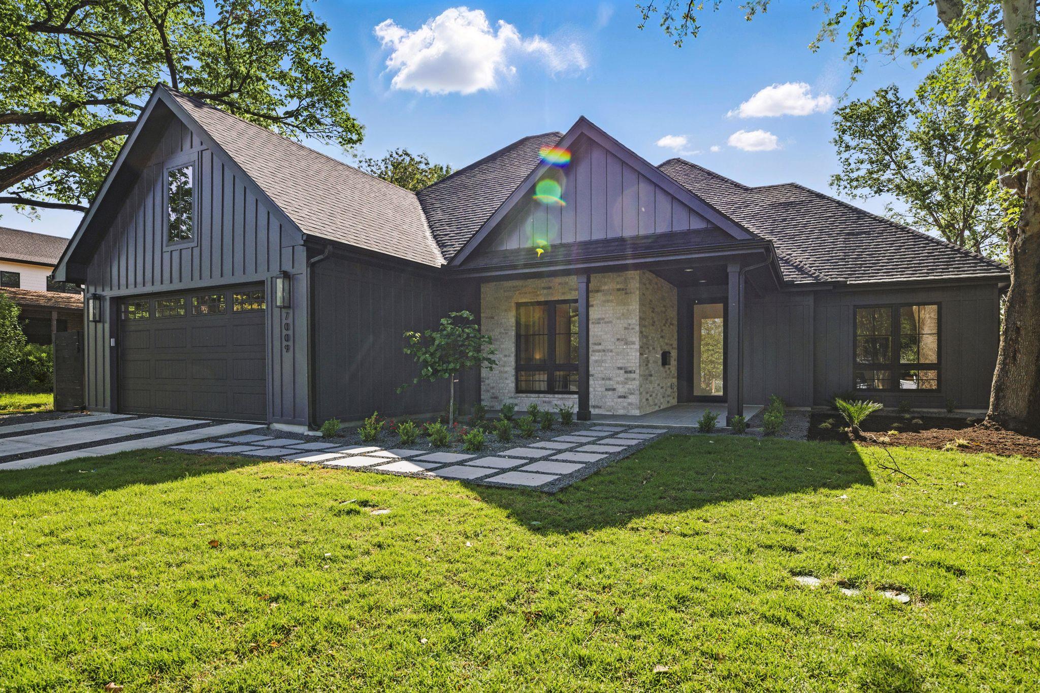 Image 3 of 33 For 7009 Daugherty