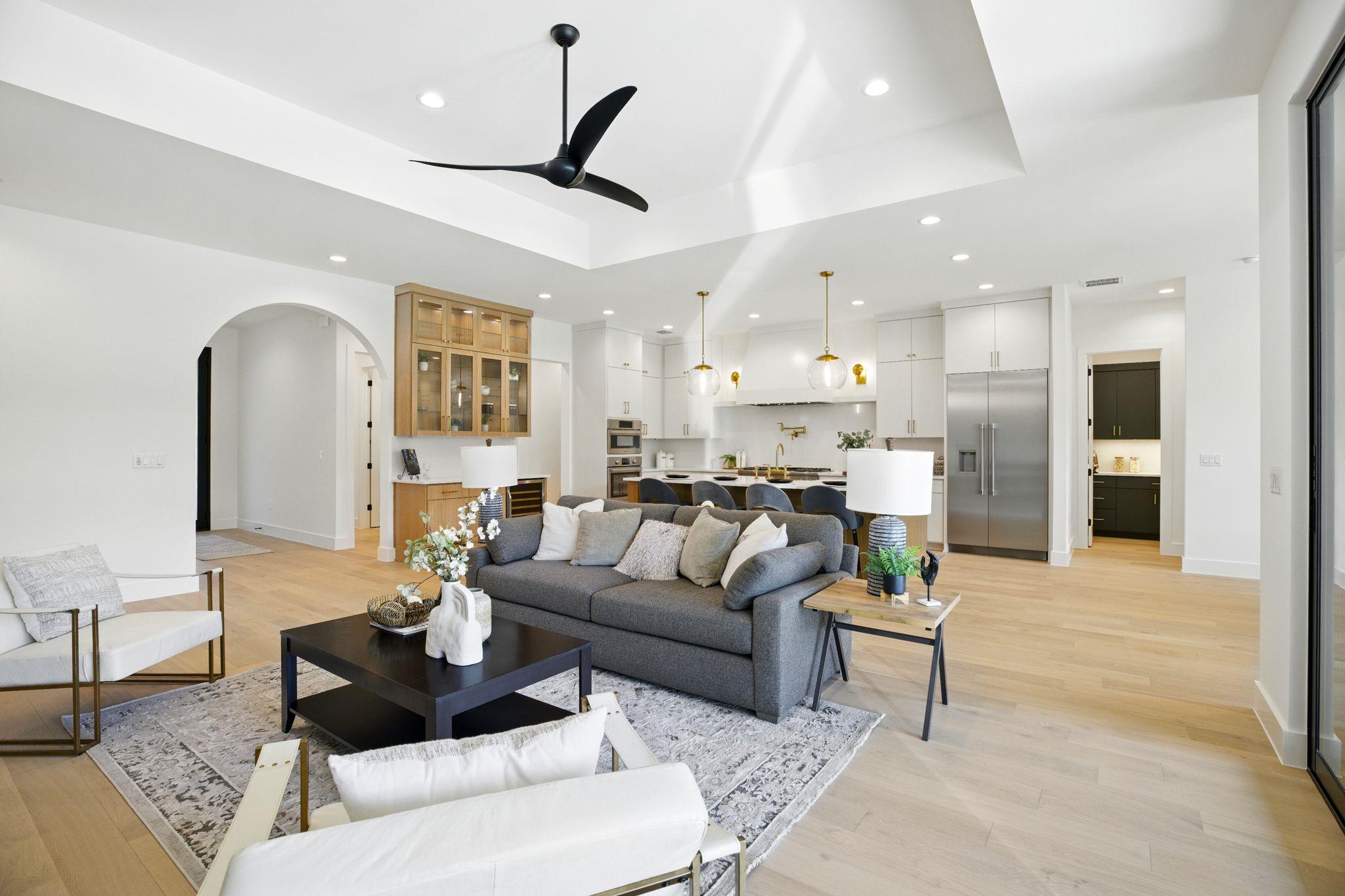 Image 8 of 33 For 7009 Daugherty