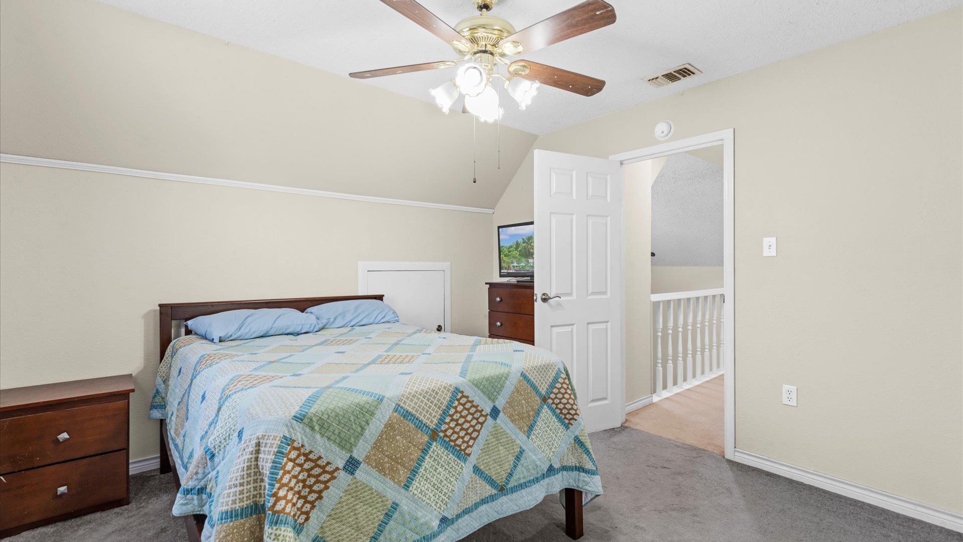 Image 19 of 33 For 689 Abels Way