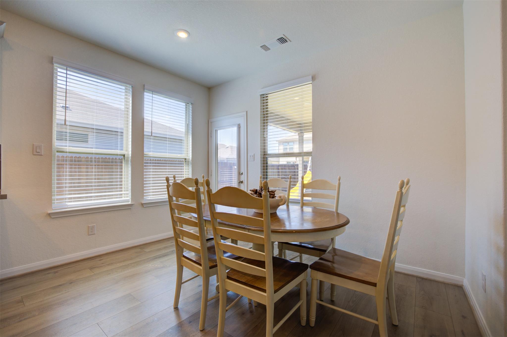 Image 14 of 40 For 3257 Fox Sedge