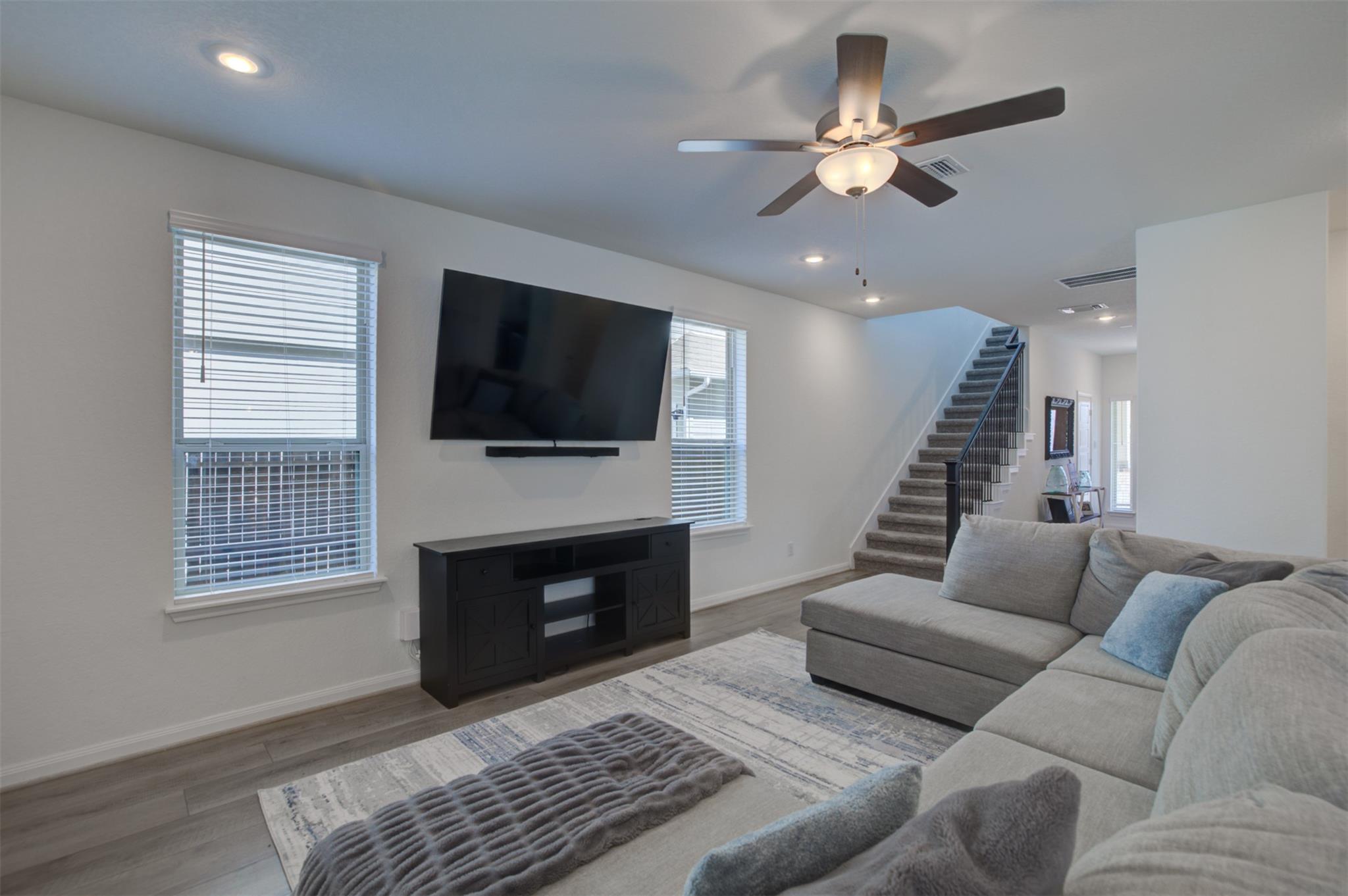 Image 15 of 40 For 3257 Fox Sedge