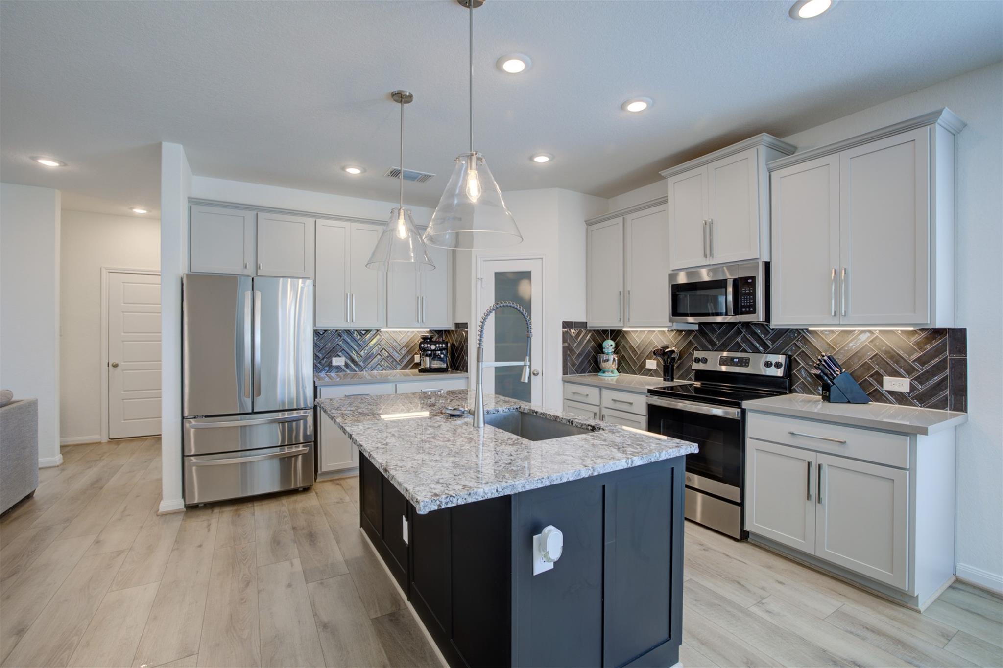 Image 9 of 40 For 3257 Fox Sedge