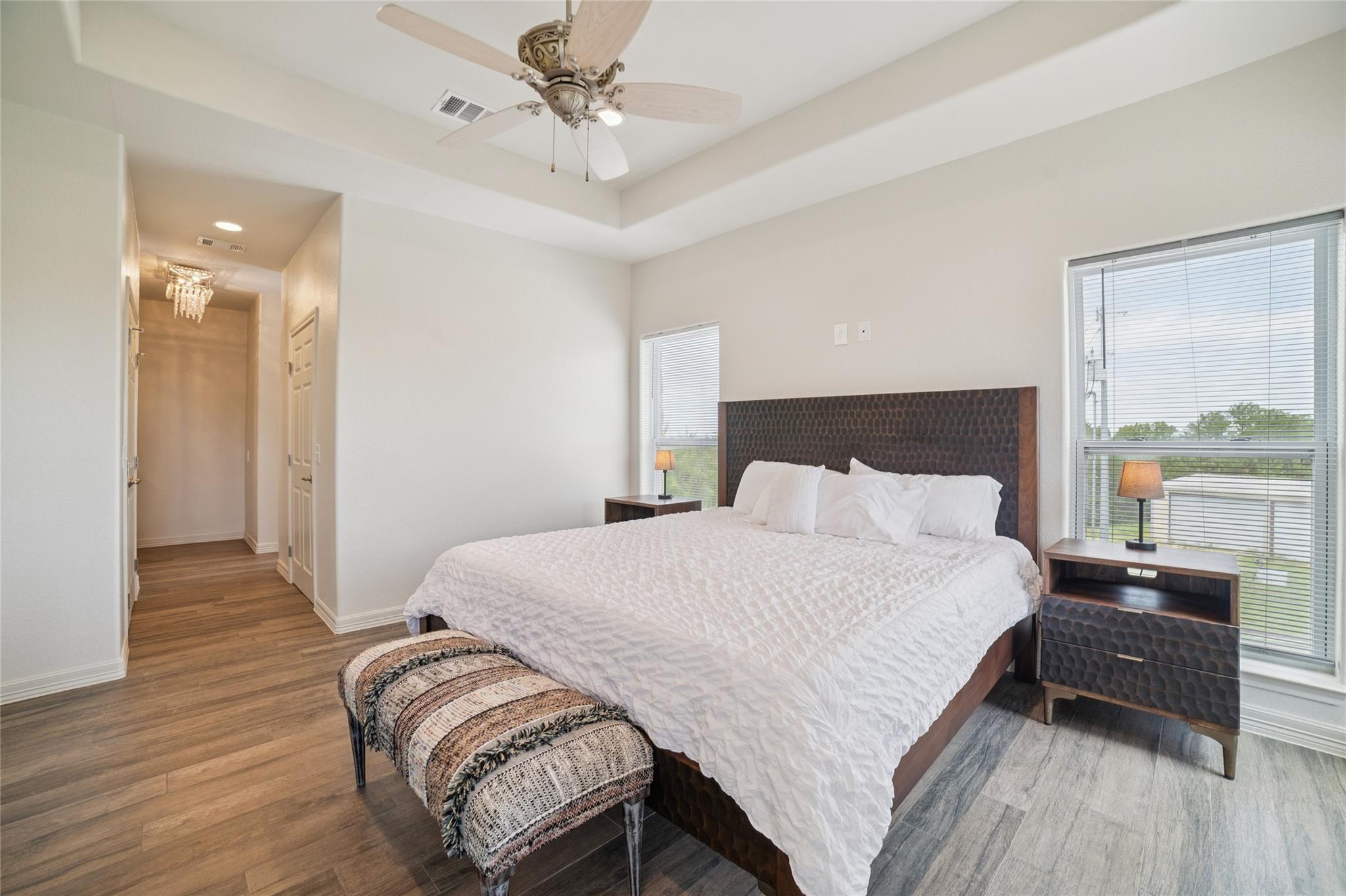 Image 23 of 39 For 520 Double Eagle Ranch Dr