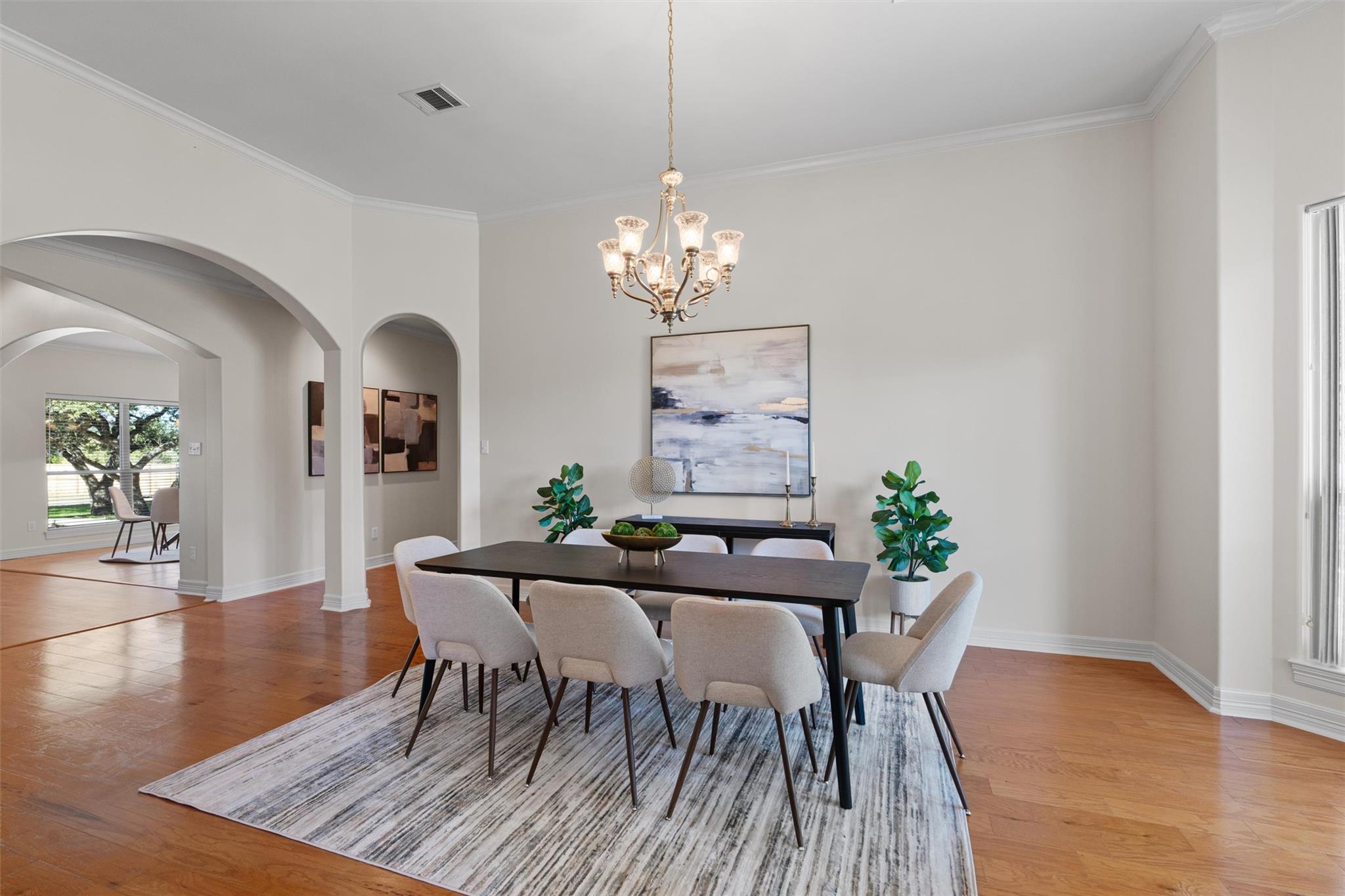 Image 10 of 40 For 130 Richards Dr