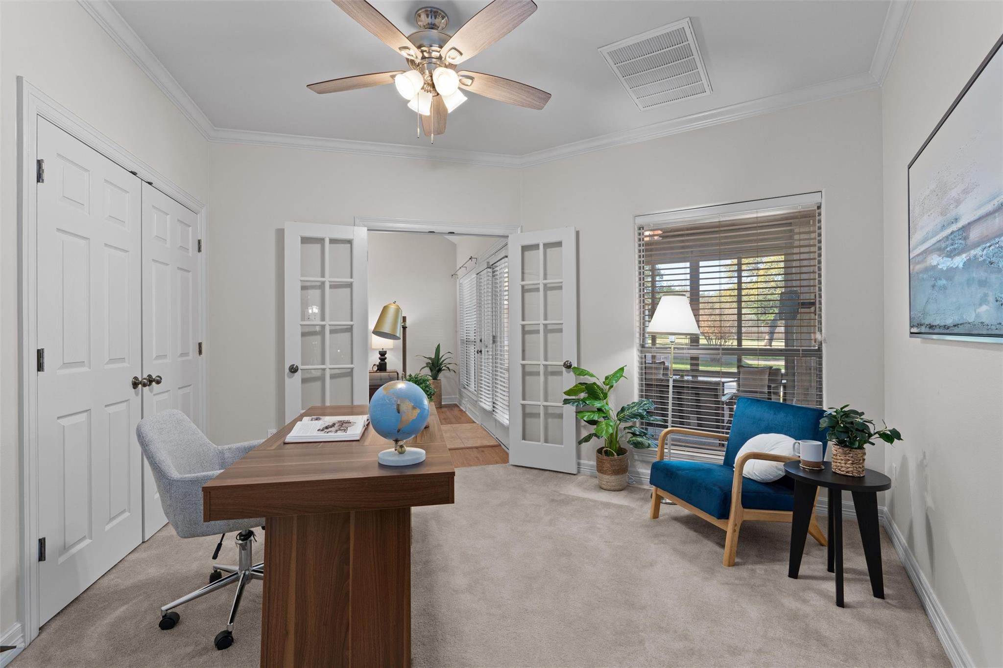 Image 20 of 40 For 130 Richards Dr