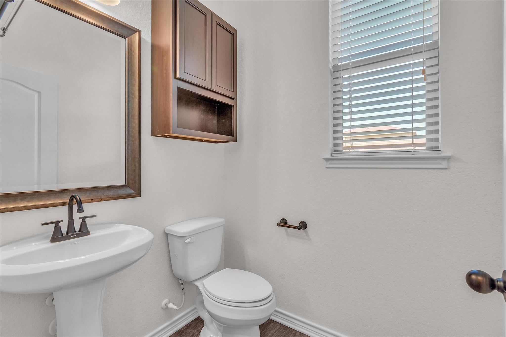 Image 17 of 35 For 3894 Bentwood Way