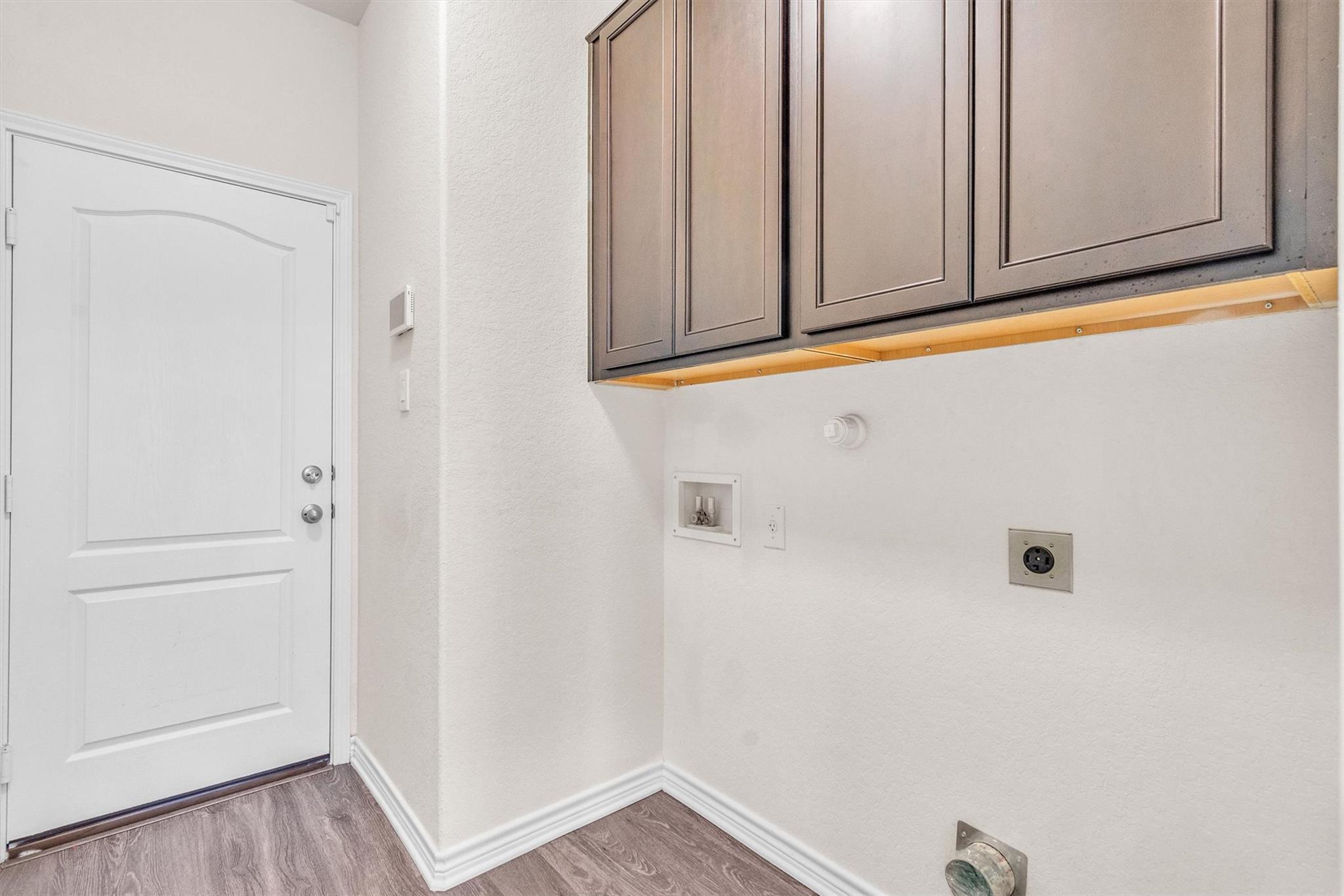 Image 18 of 35 For 3894 Bentwood Way