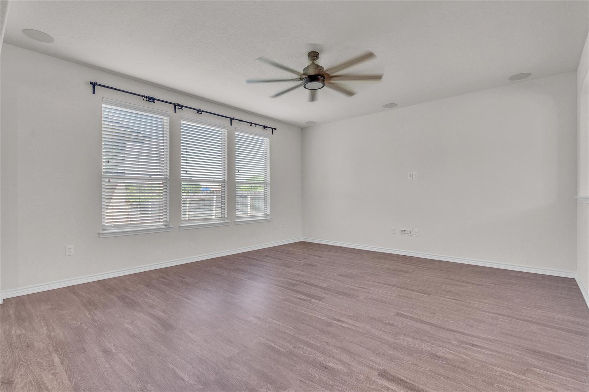 Image 8 of 35 For 3894 Bentwood Way