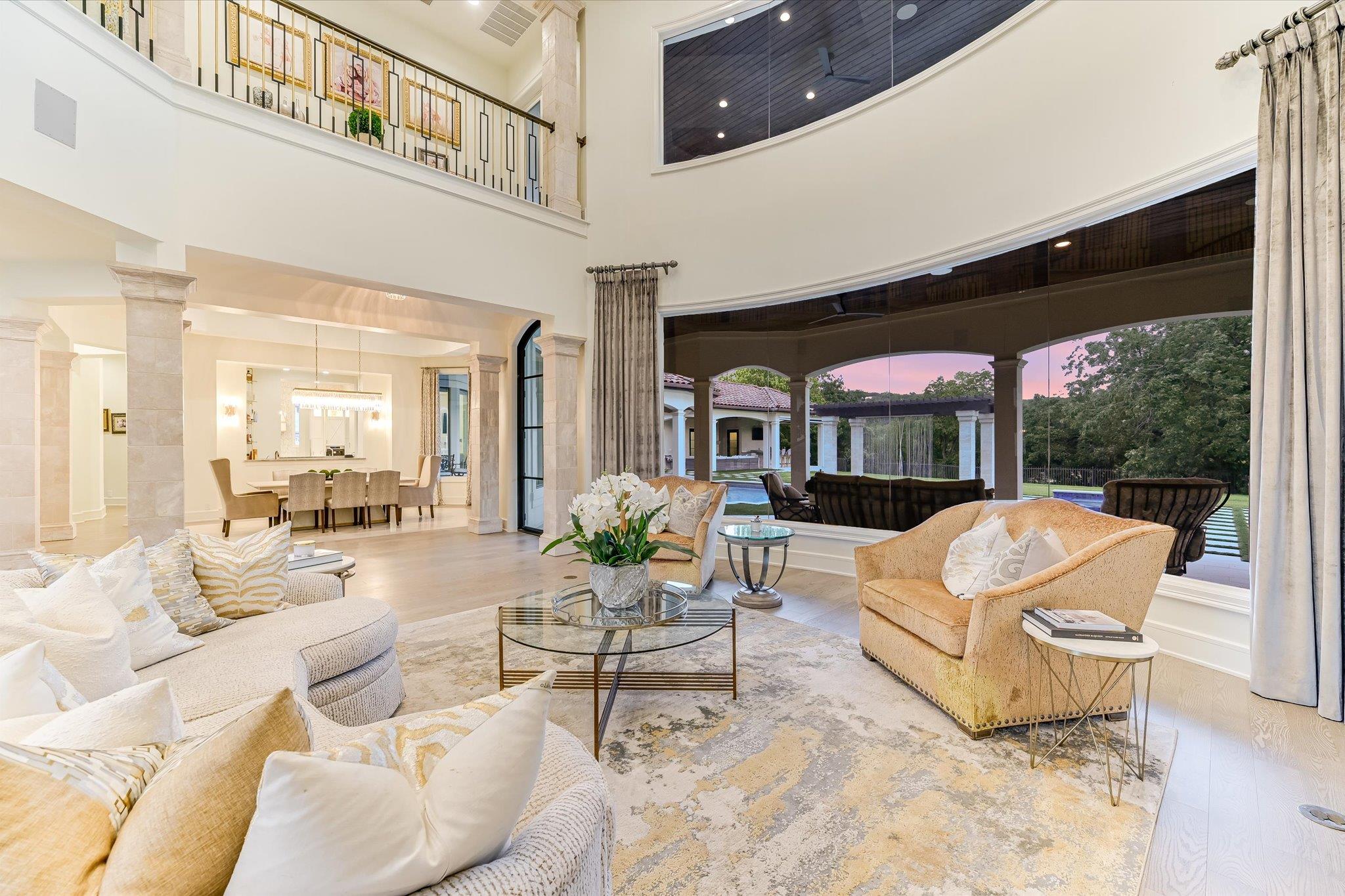 Image 10 of 40 For 14132 Flat Top Ranch Rd