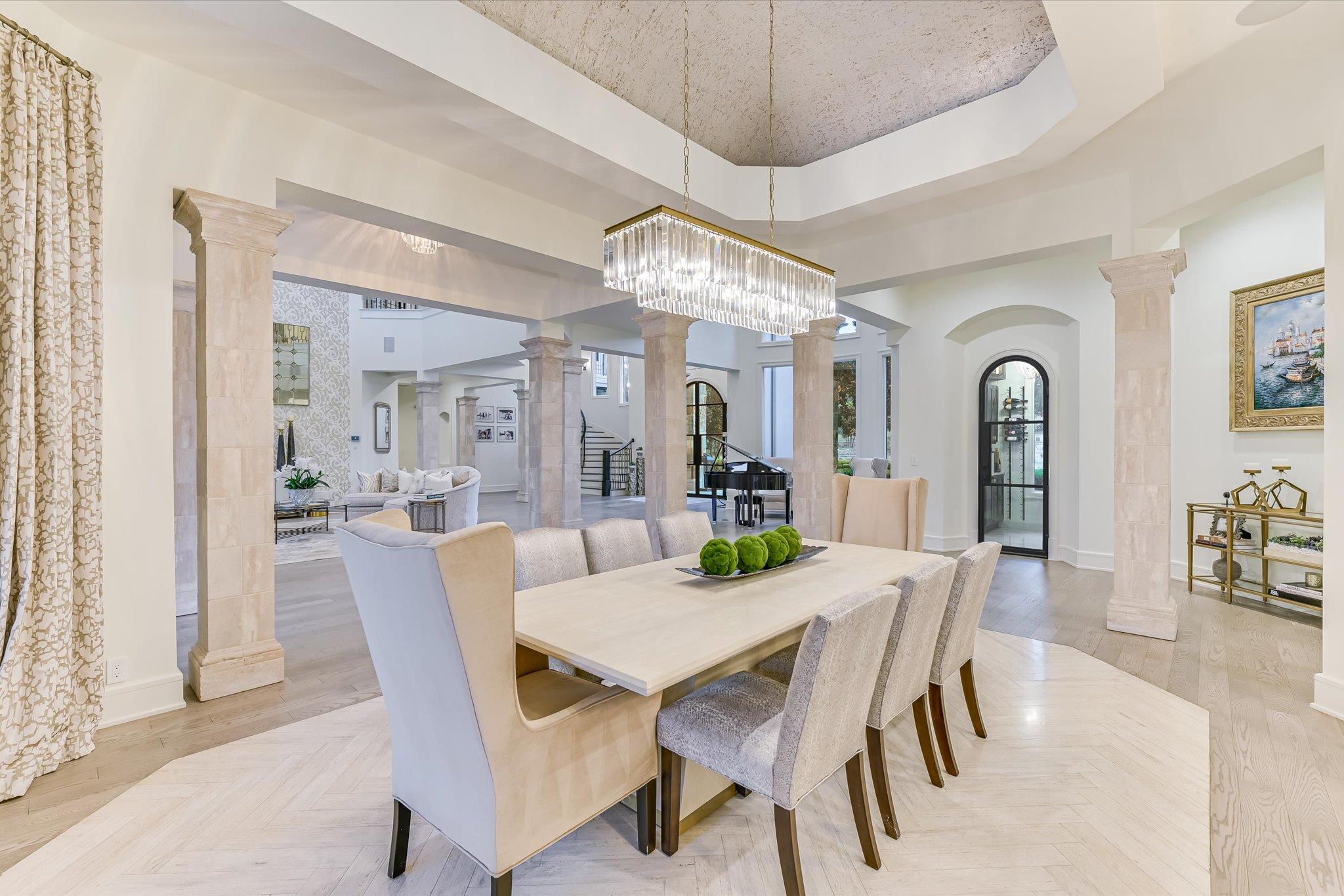 Image 11 of 40 For 14132 Flat Top Ranch Rd