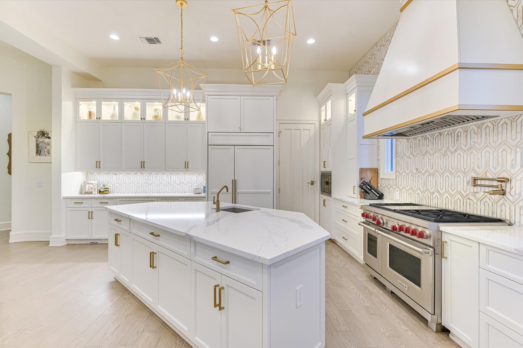 Image 15 of 40 For 14132 Flat Top Ranch Rd