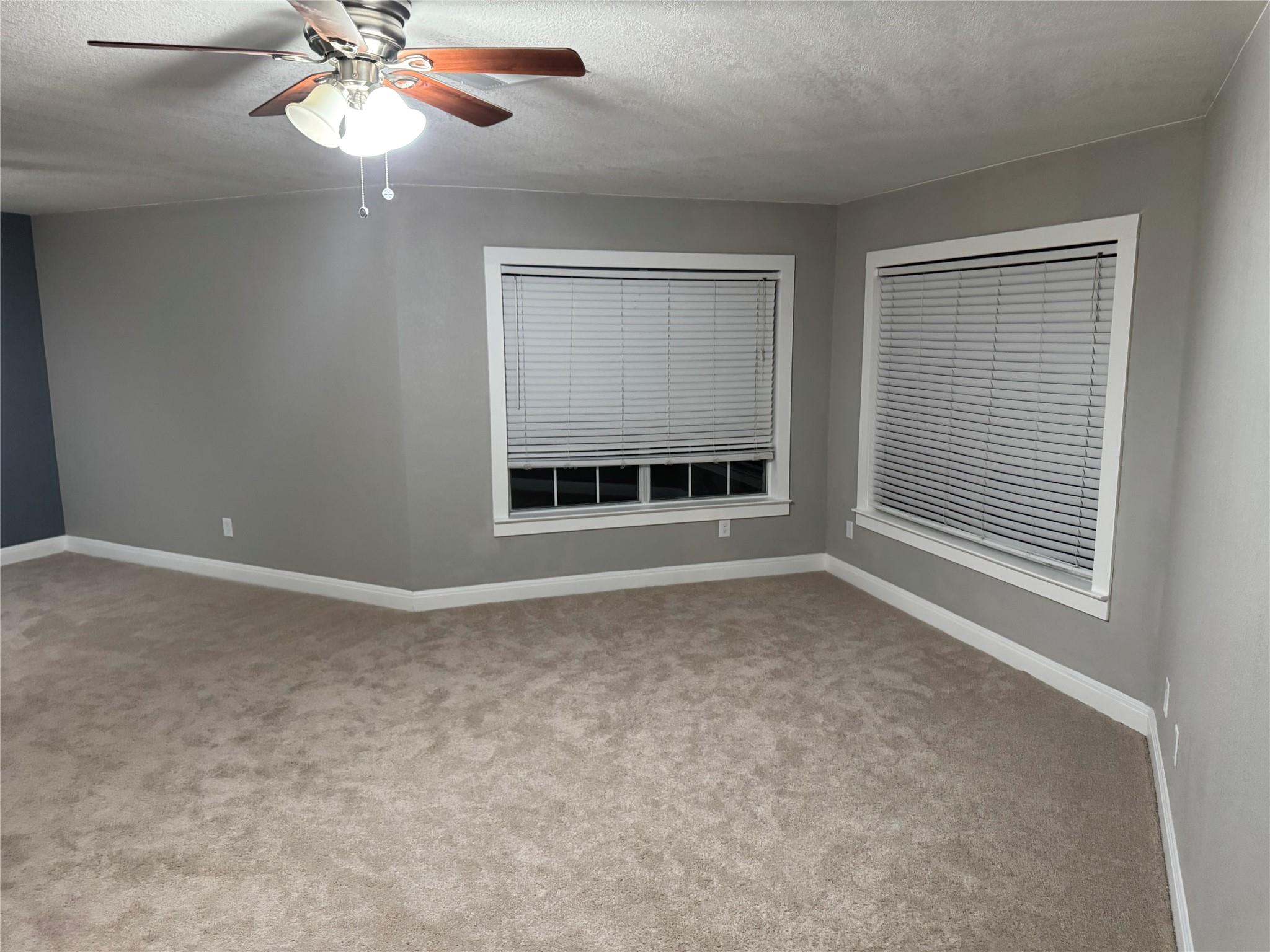 Image 14 of 40 For 3000 Ridgemont Ln