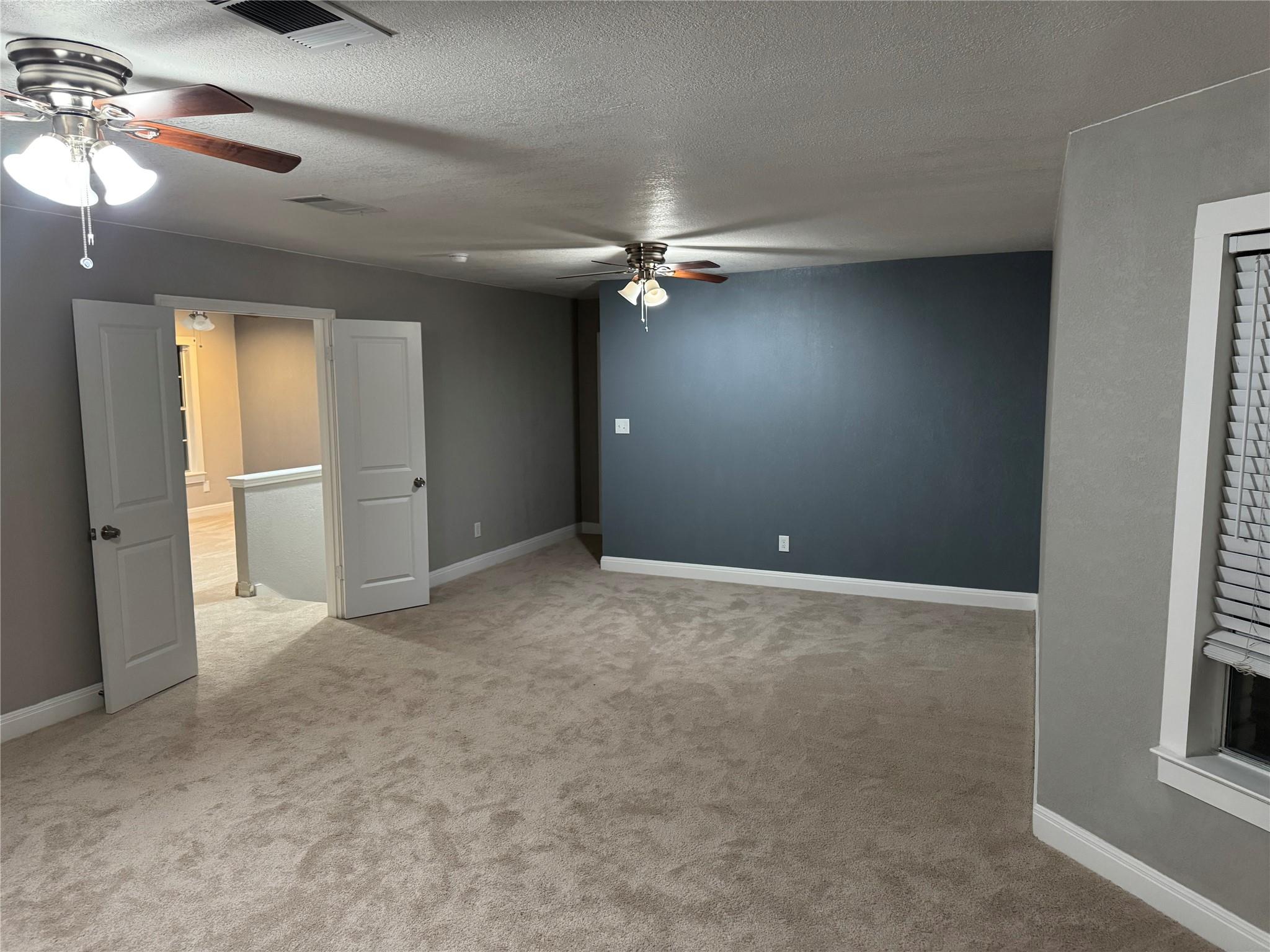 Image 15 of 40 For 3000 Ridgemont Ln