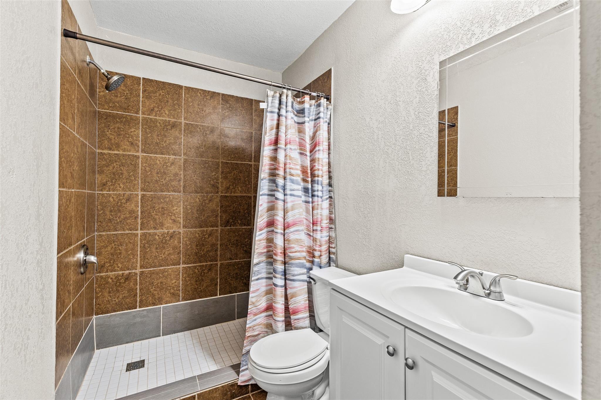 Image 36 of 40 For 3000 Ridgemont Ln