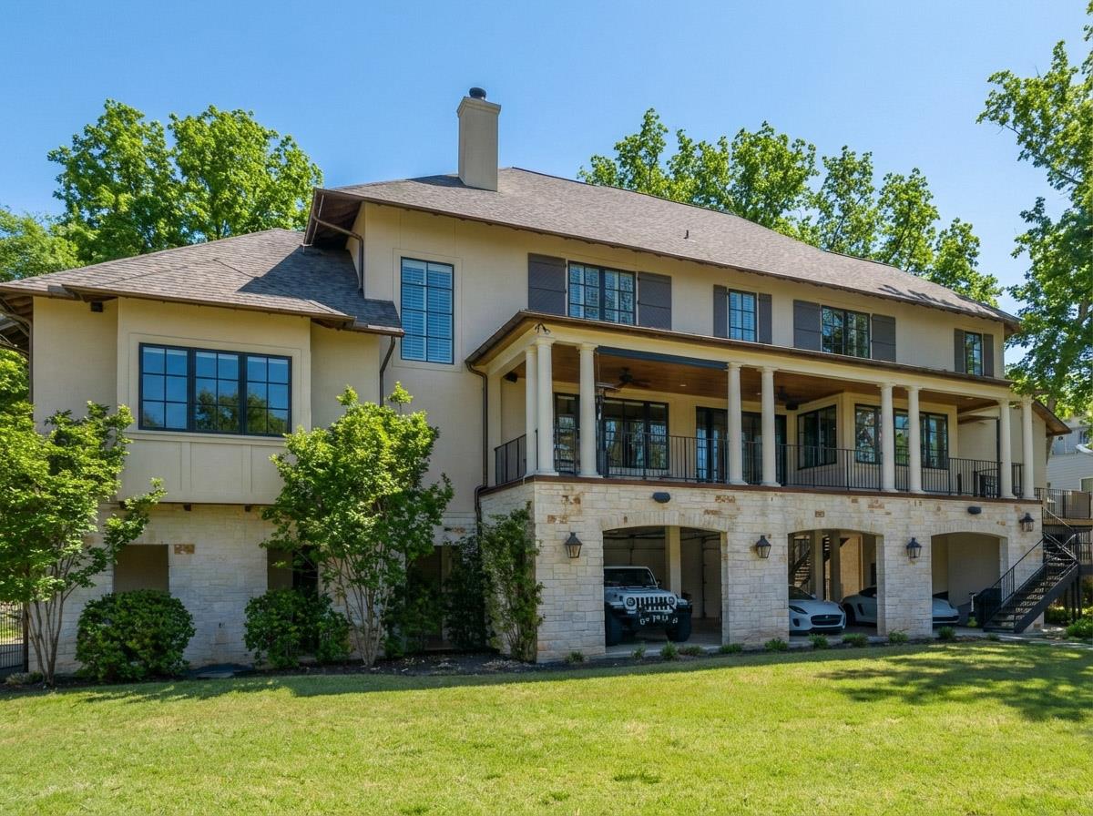 Image 5 of 38 For 232 Laguna Rio