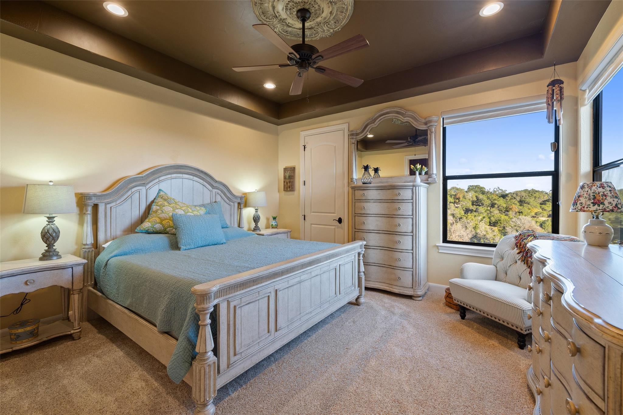 Image 28 of 40 For 1039 Bluewater Pl