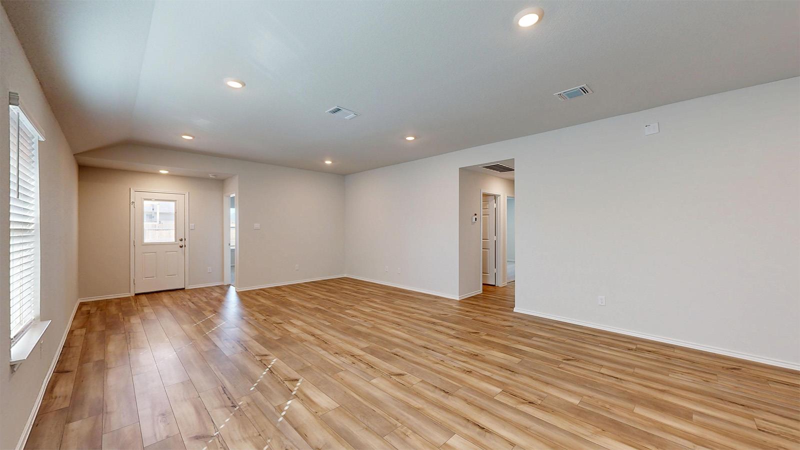 Image 6 of 27 For 6801 Gilbert Dr