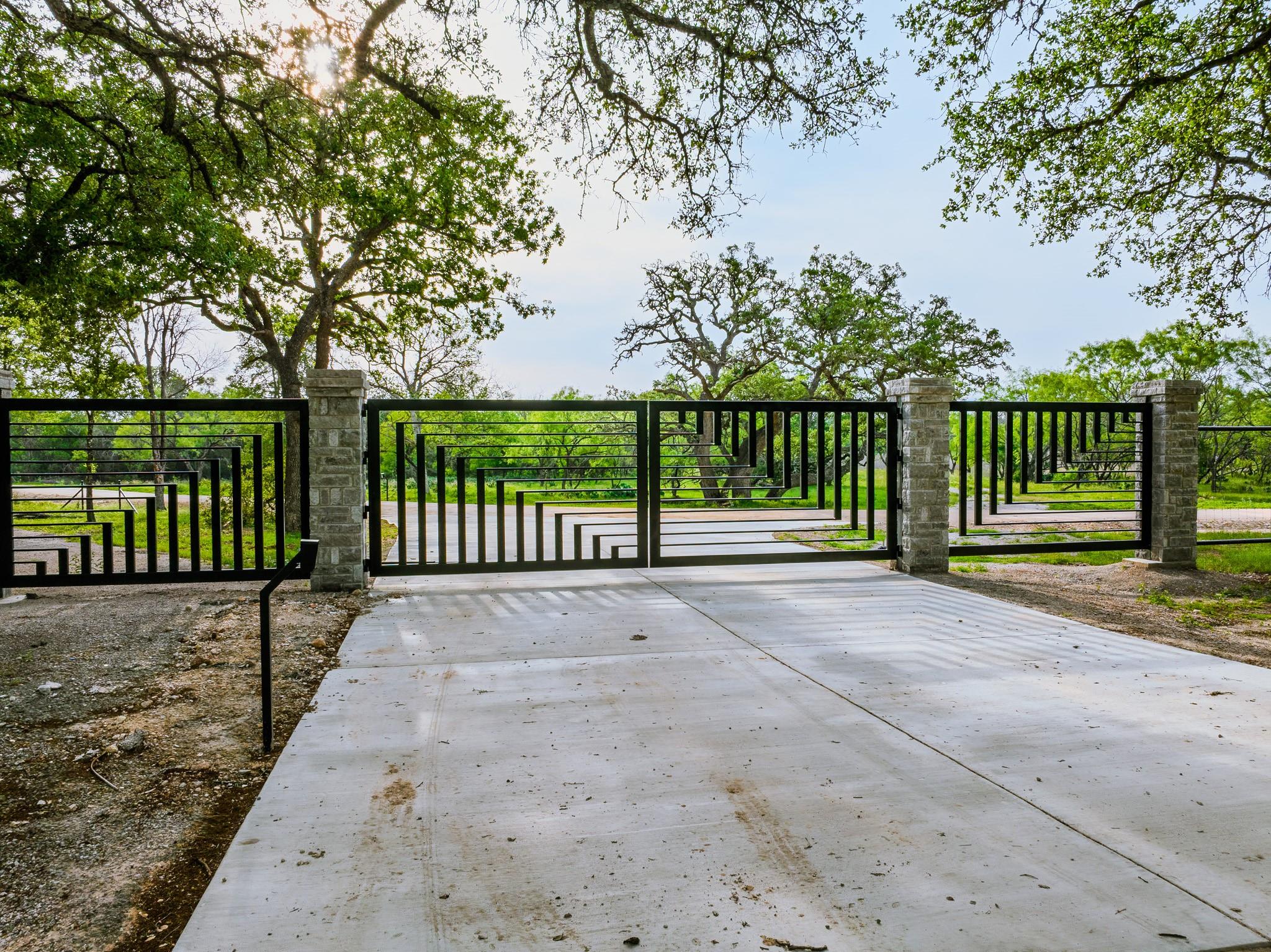 Image 5 of 23 For 000 The Reserve At 290 Highway