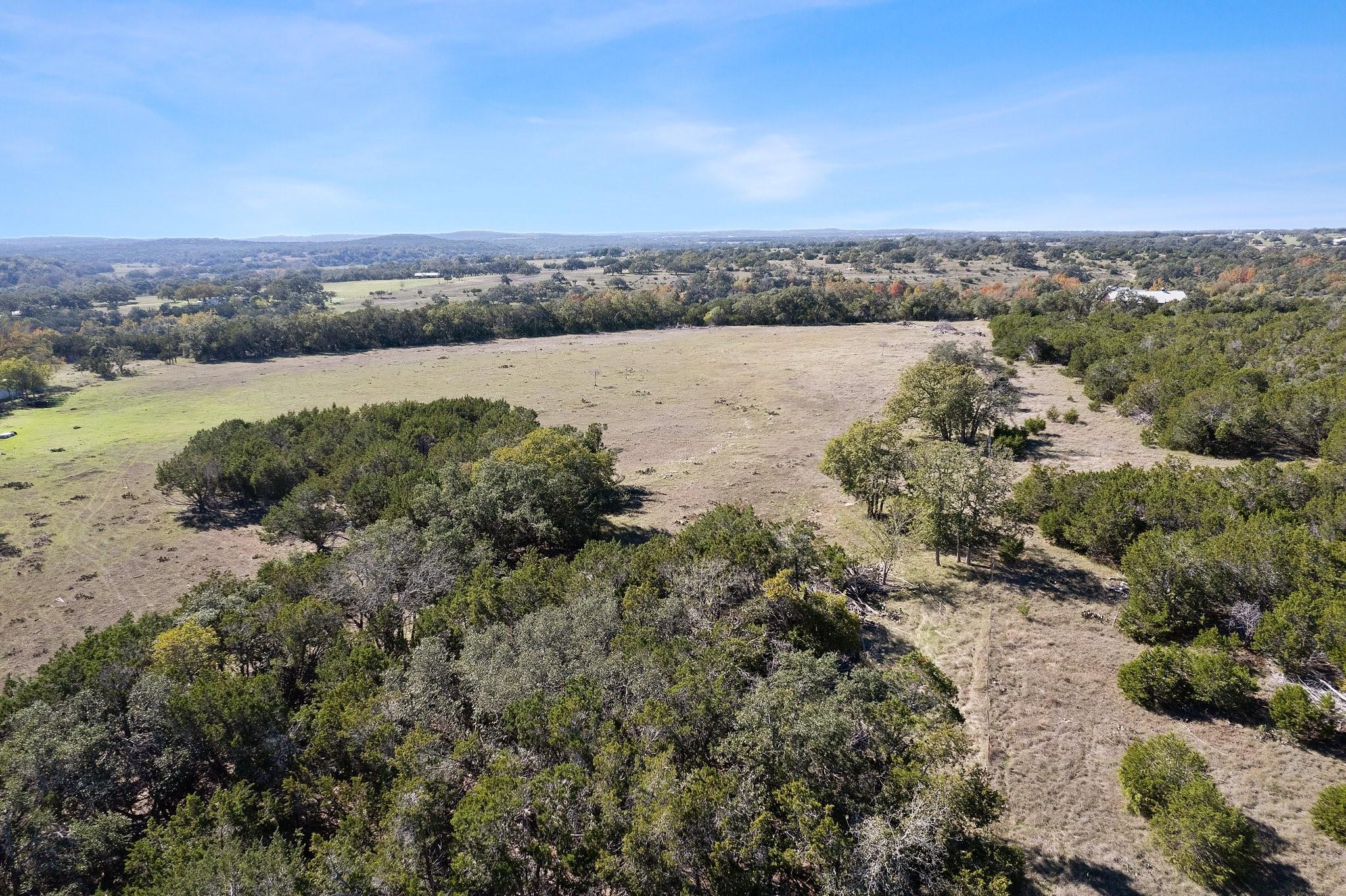 Image 4 of 21 For 815 Holder Ln