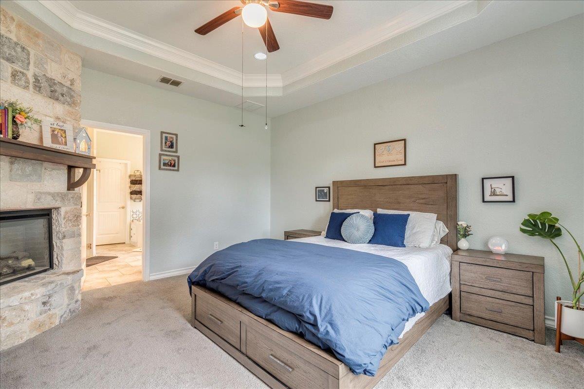 Image 20 of 40 For 1033 Castleway Rd