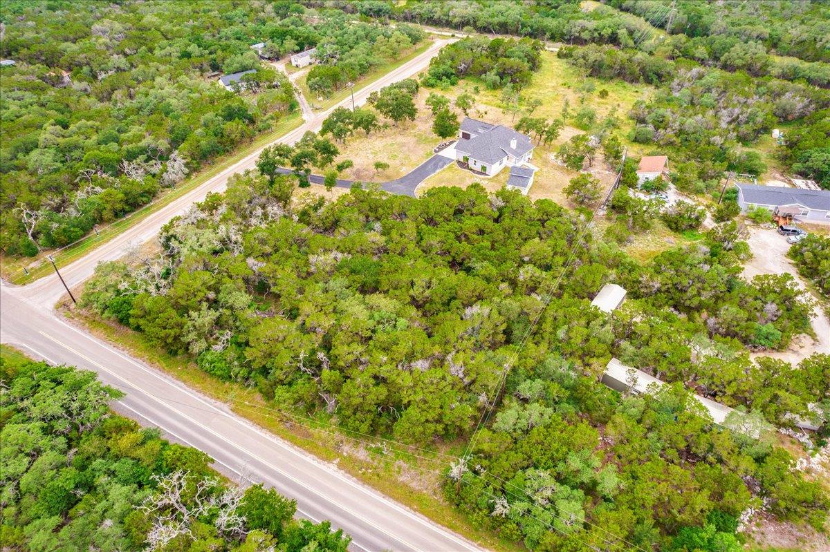 Image 37 of 40 For 1033 Castleway Rd