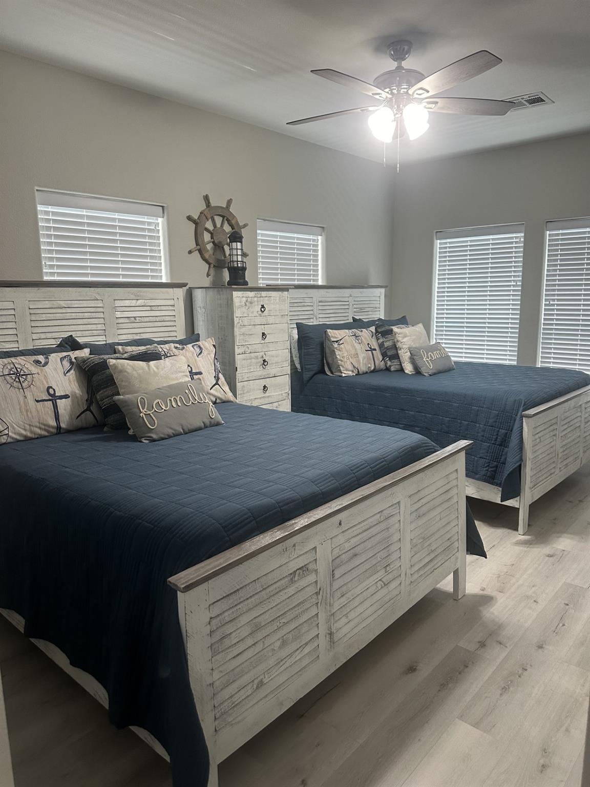 Image 18 of 38 For 113 Tarpon Ct