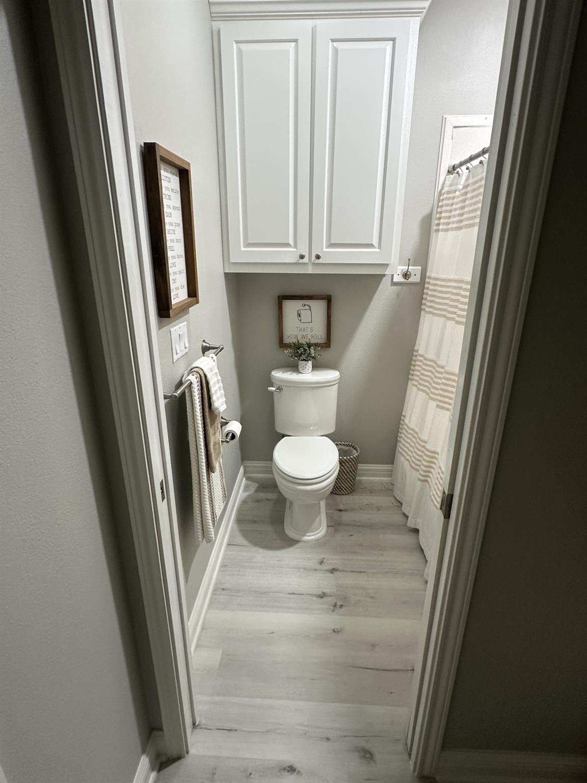 Image 28 of 38 For 113 Tarpon Ct