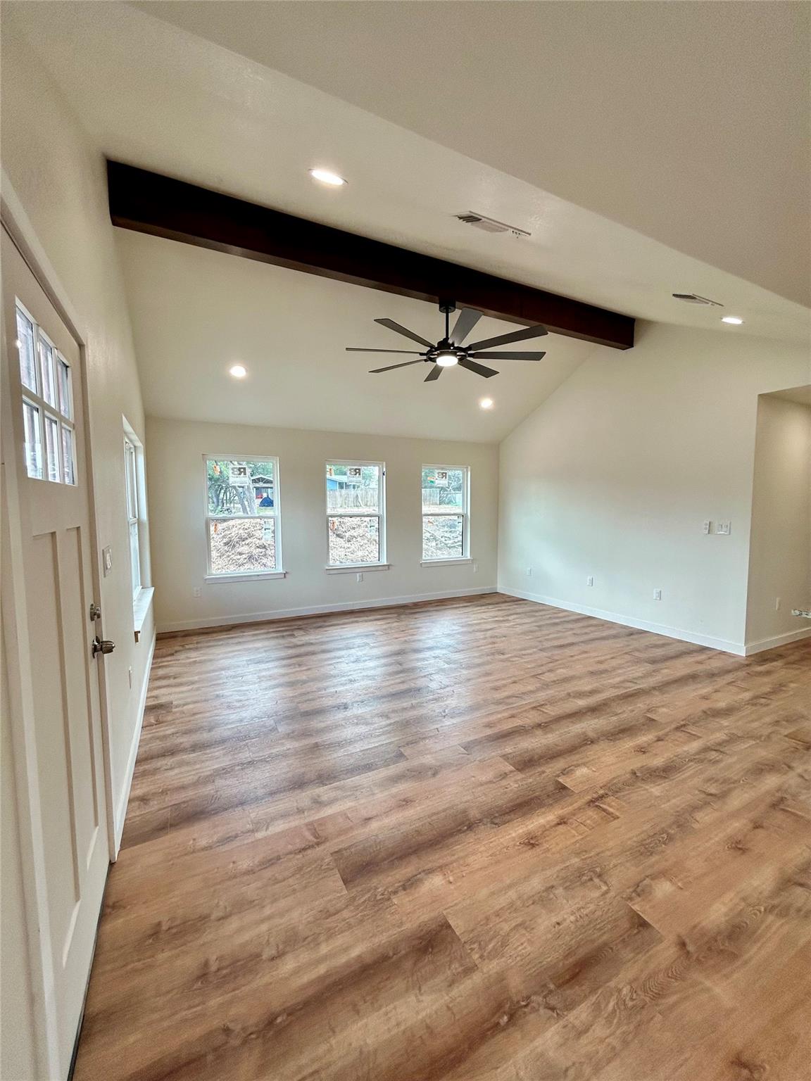 Image 3 of 39 For 1127 Greenhill Dr