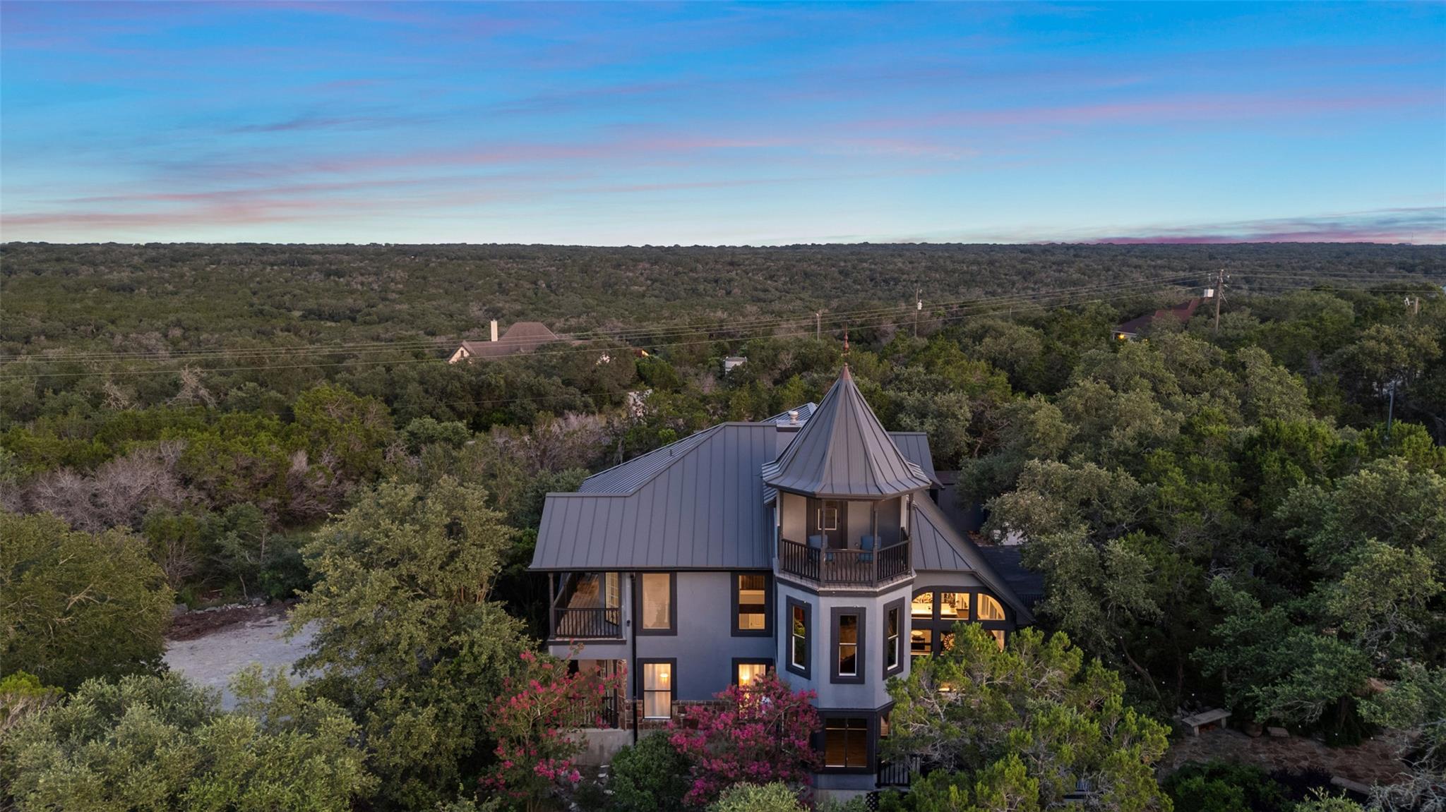 Image 2 of 40 For 388 Survista Ln