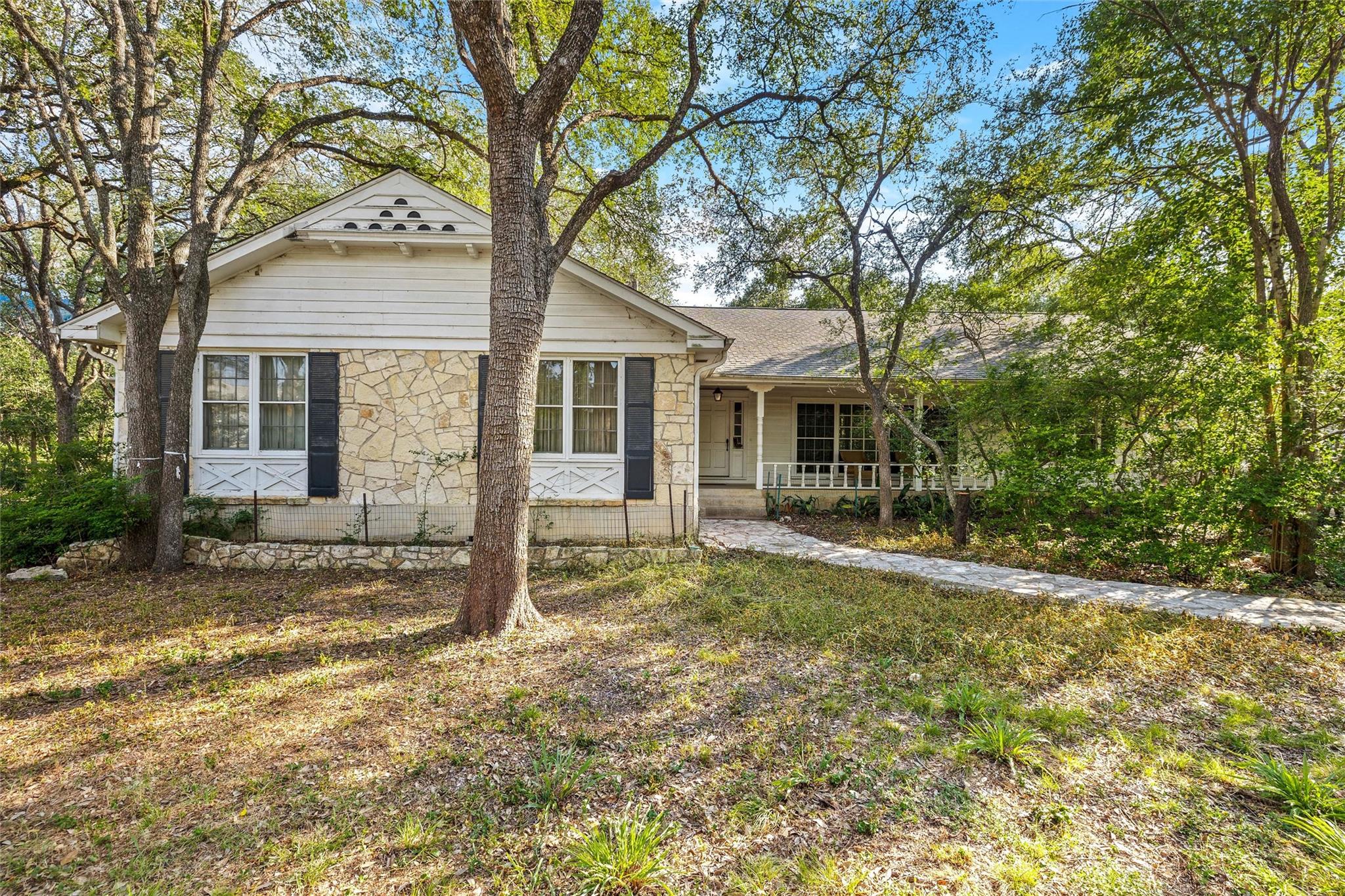 Image 6 of 19 For 4101 Spicewood Springs Rd