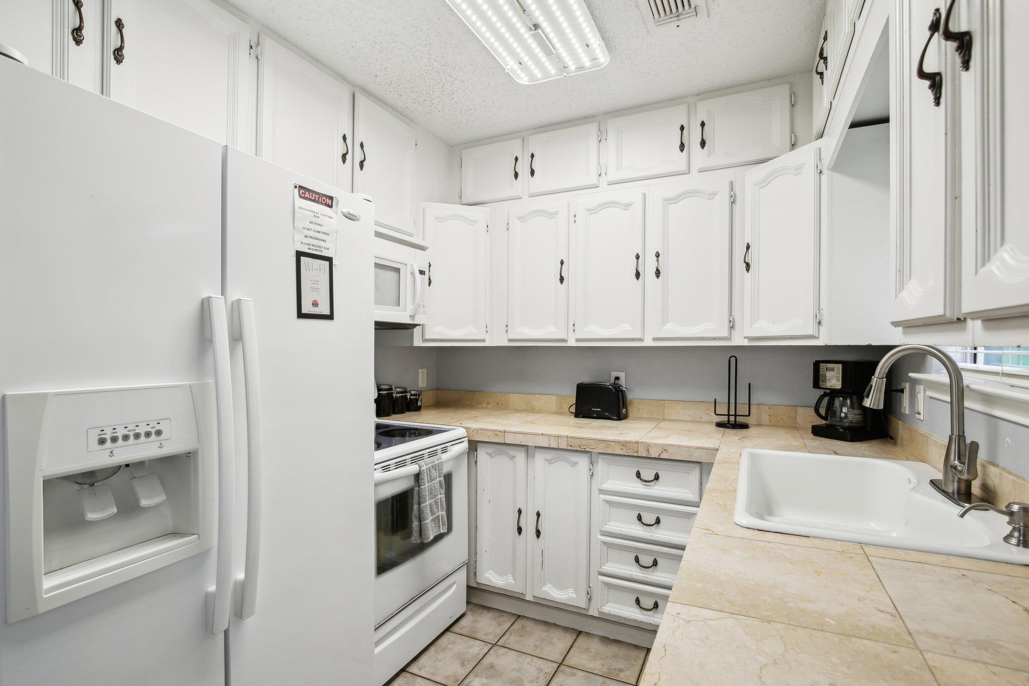 Image 11 of 35 For 1890 Ponderosa Dr