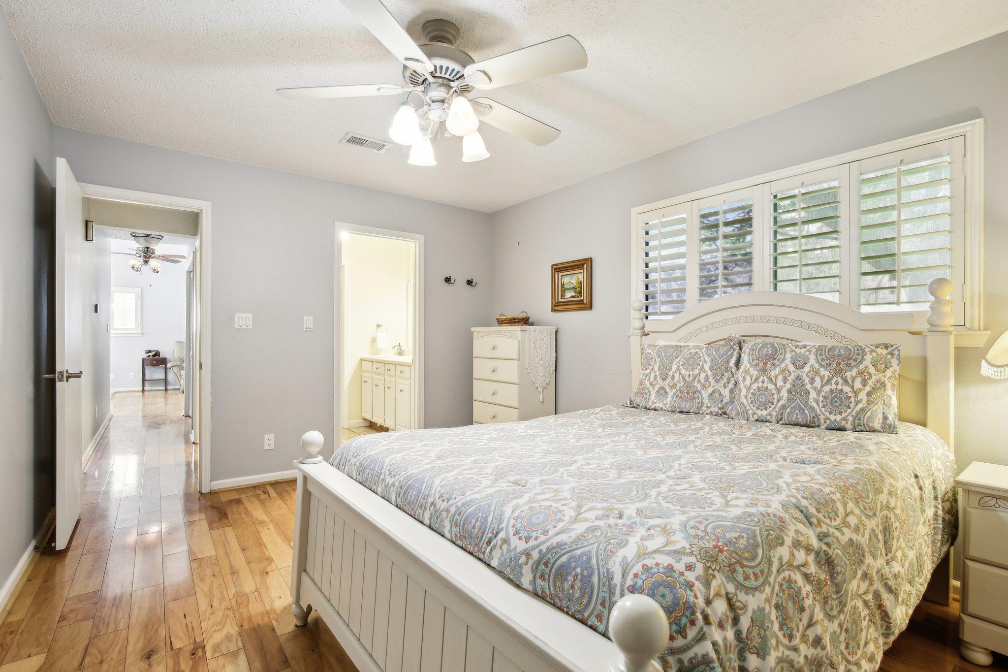 Image 14 of 35 For 1890 Ponderosa Dr