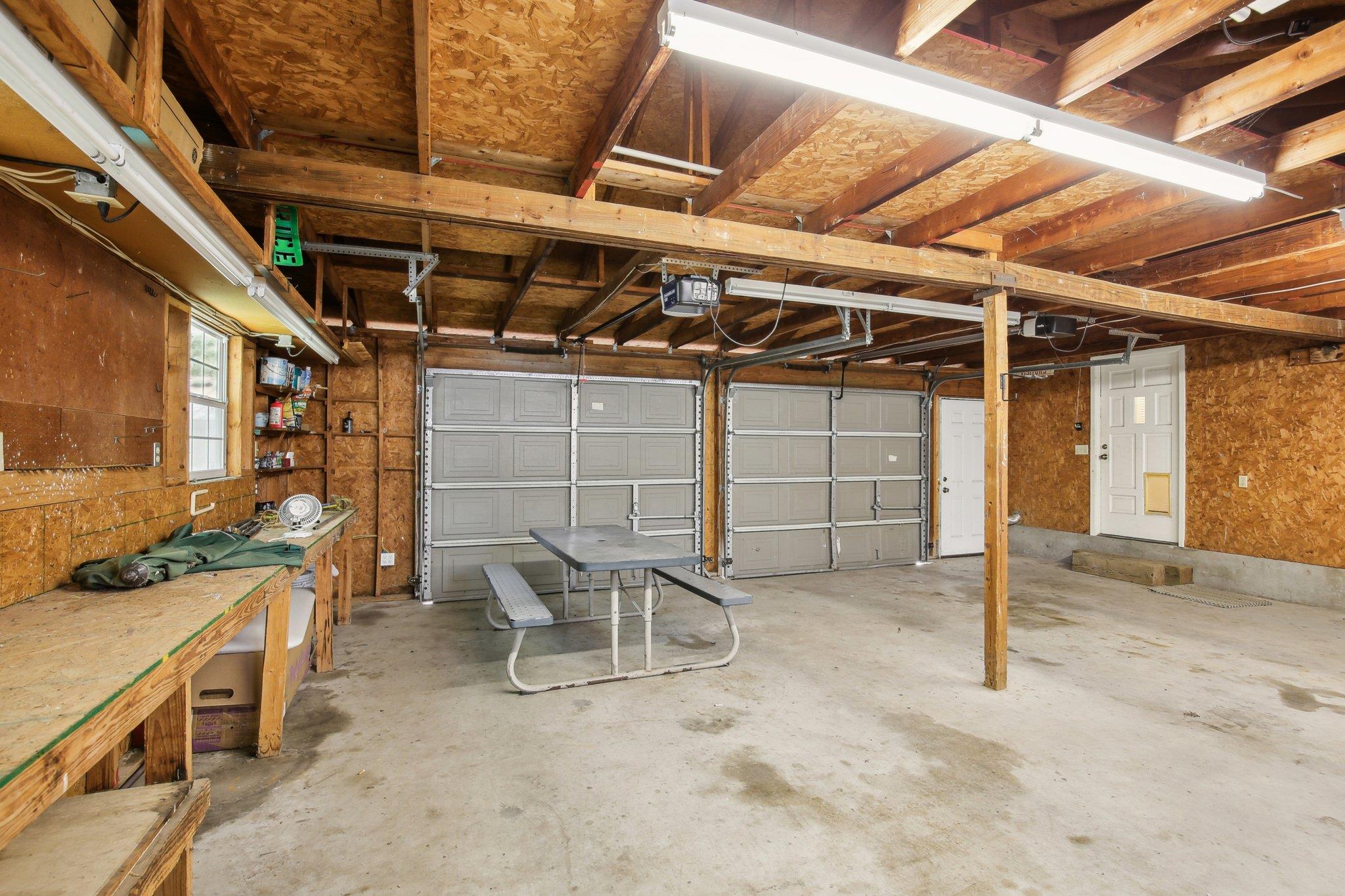 Image 23 of 35 For 1890 Ponderosa Dr