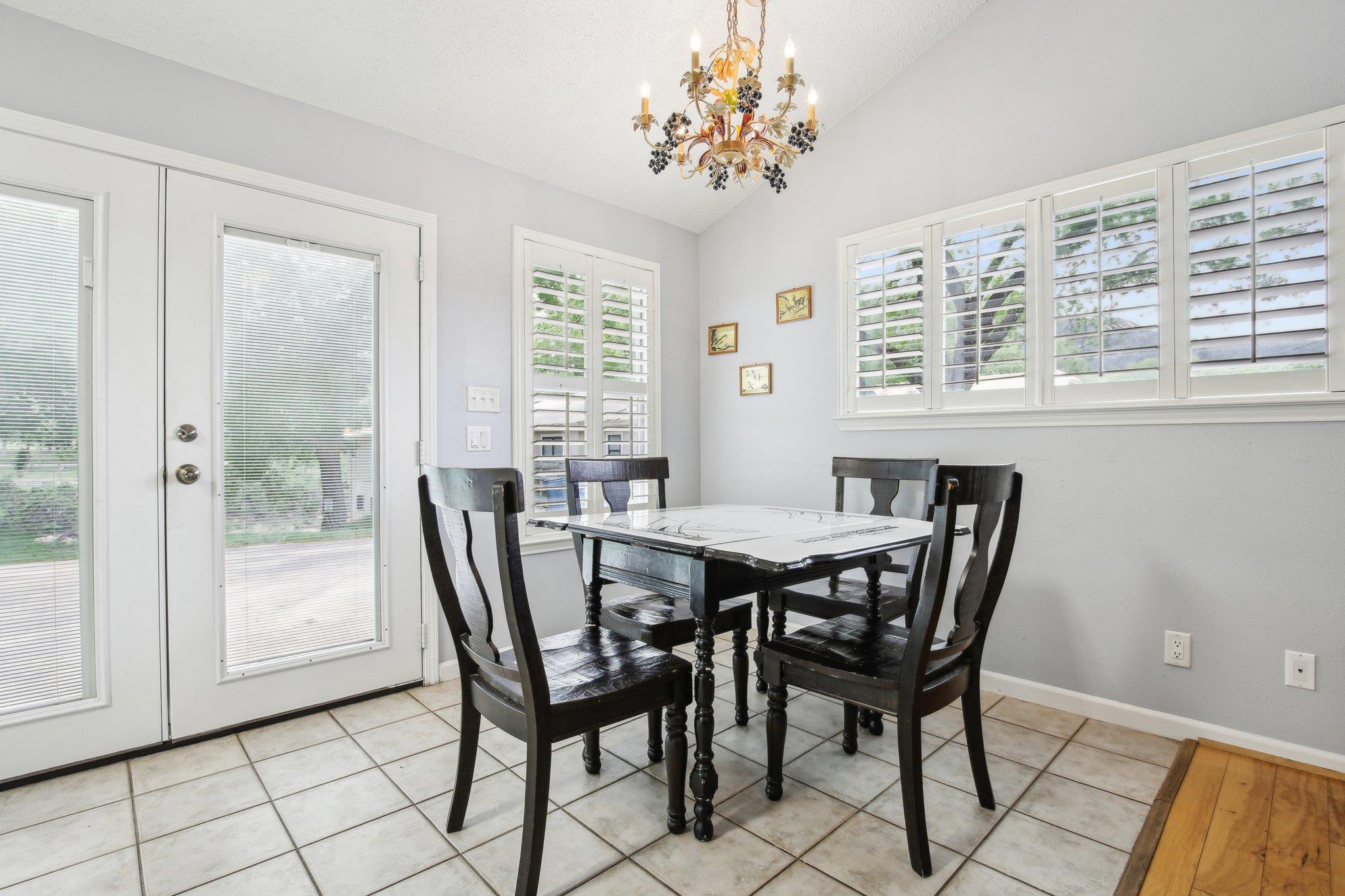 Image 6 of 35 For 1890 Ponderosa Dr