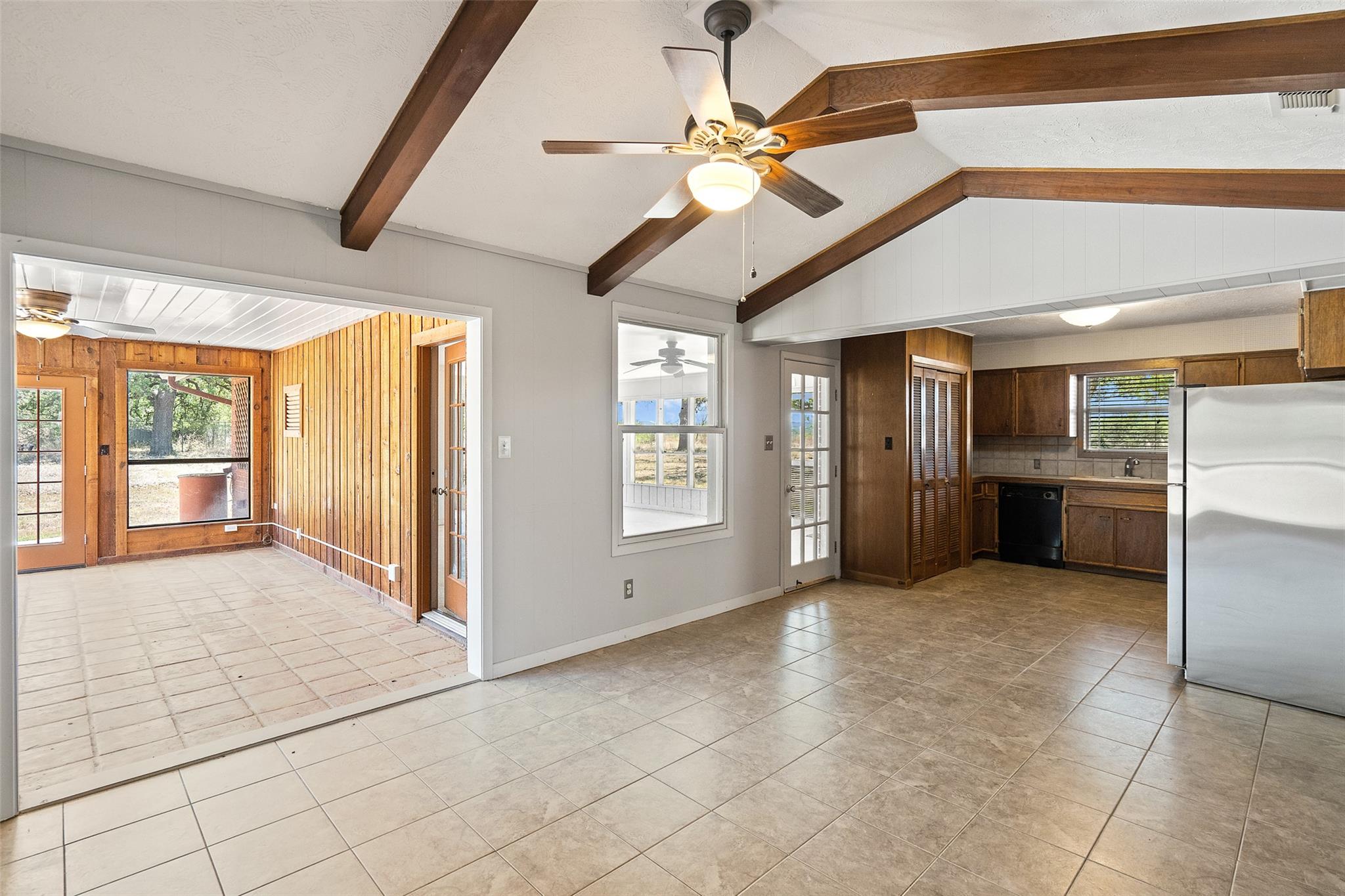 Image 14 of 15 For 2942 Ranch Road 2766