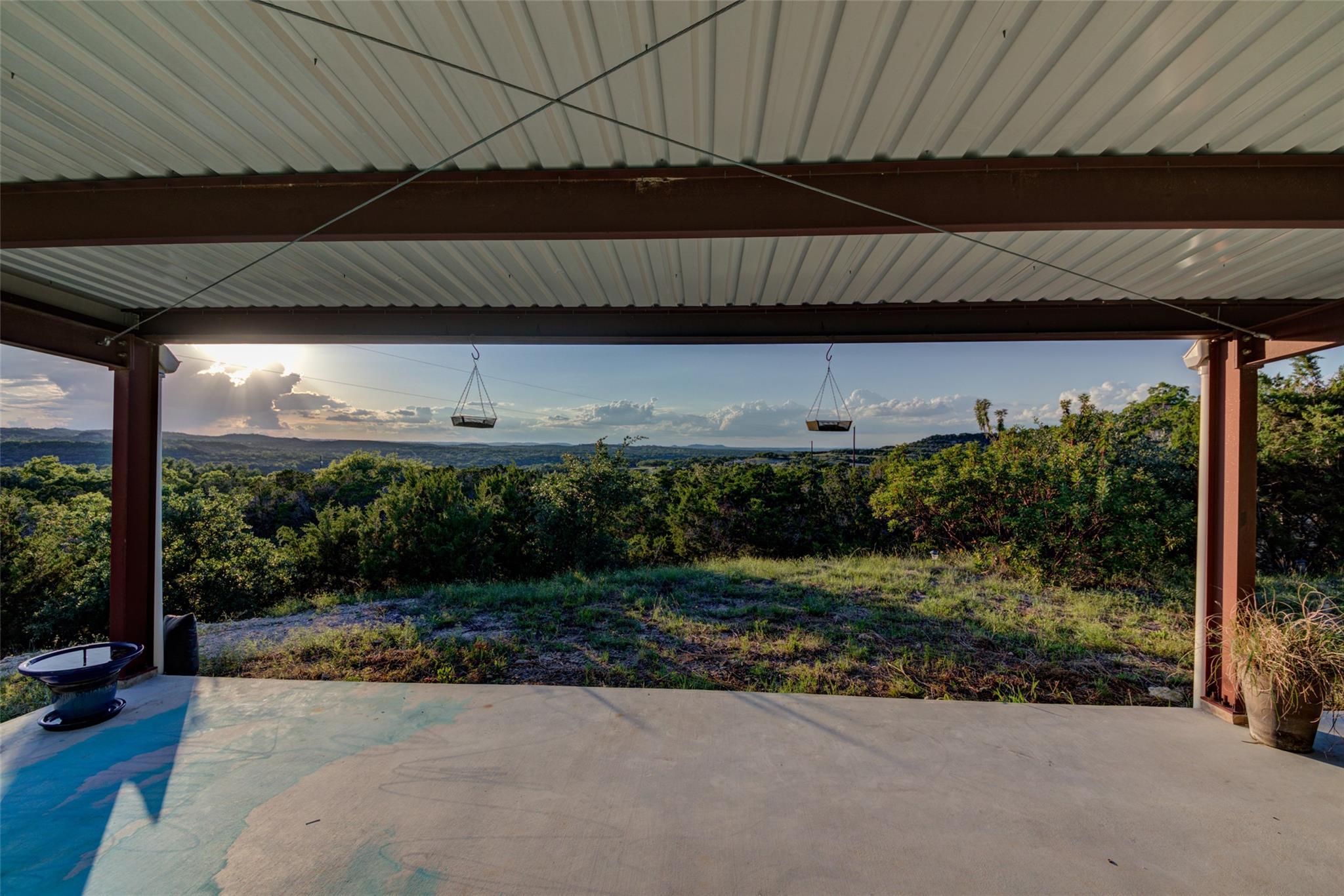 Image 27 of 39 For 297 White Ranch Rd