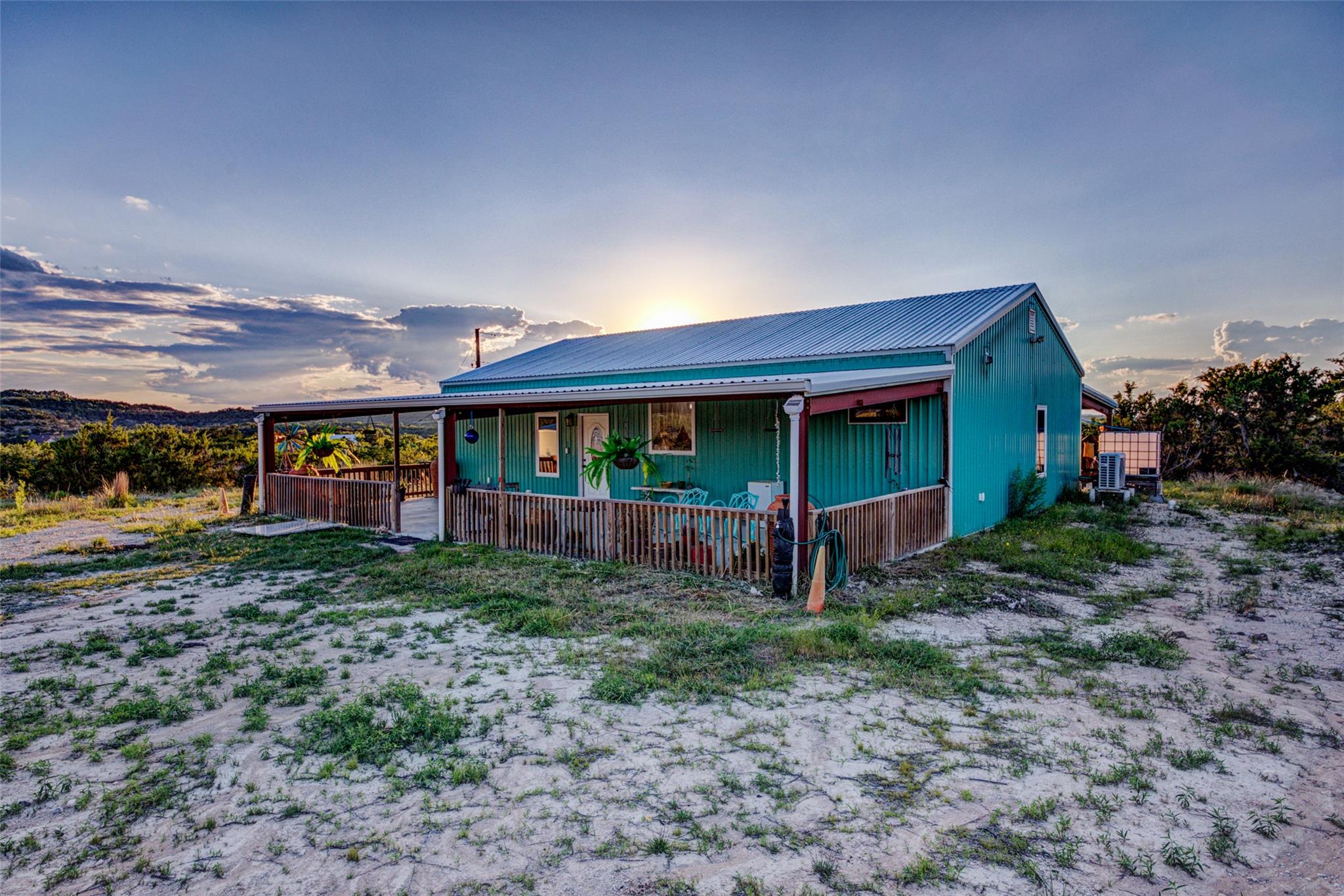 Image 4 of 39 For 297 White Ranch Rd