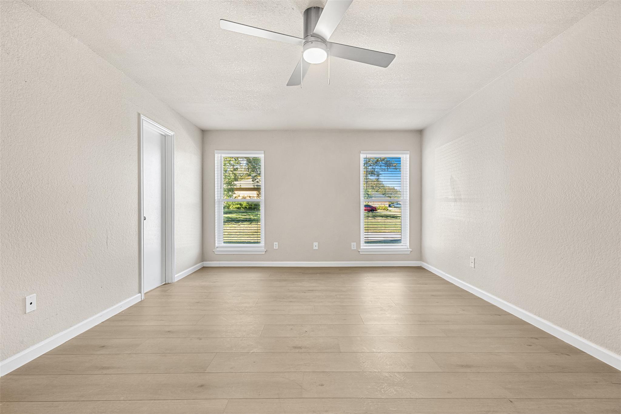 Image 13 of 30 For 1129 Mildred Lee Ln