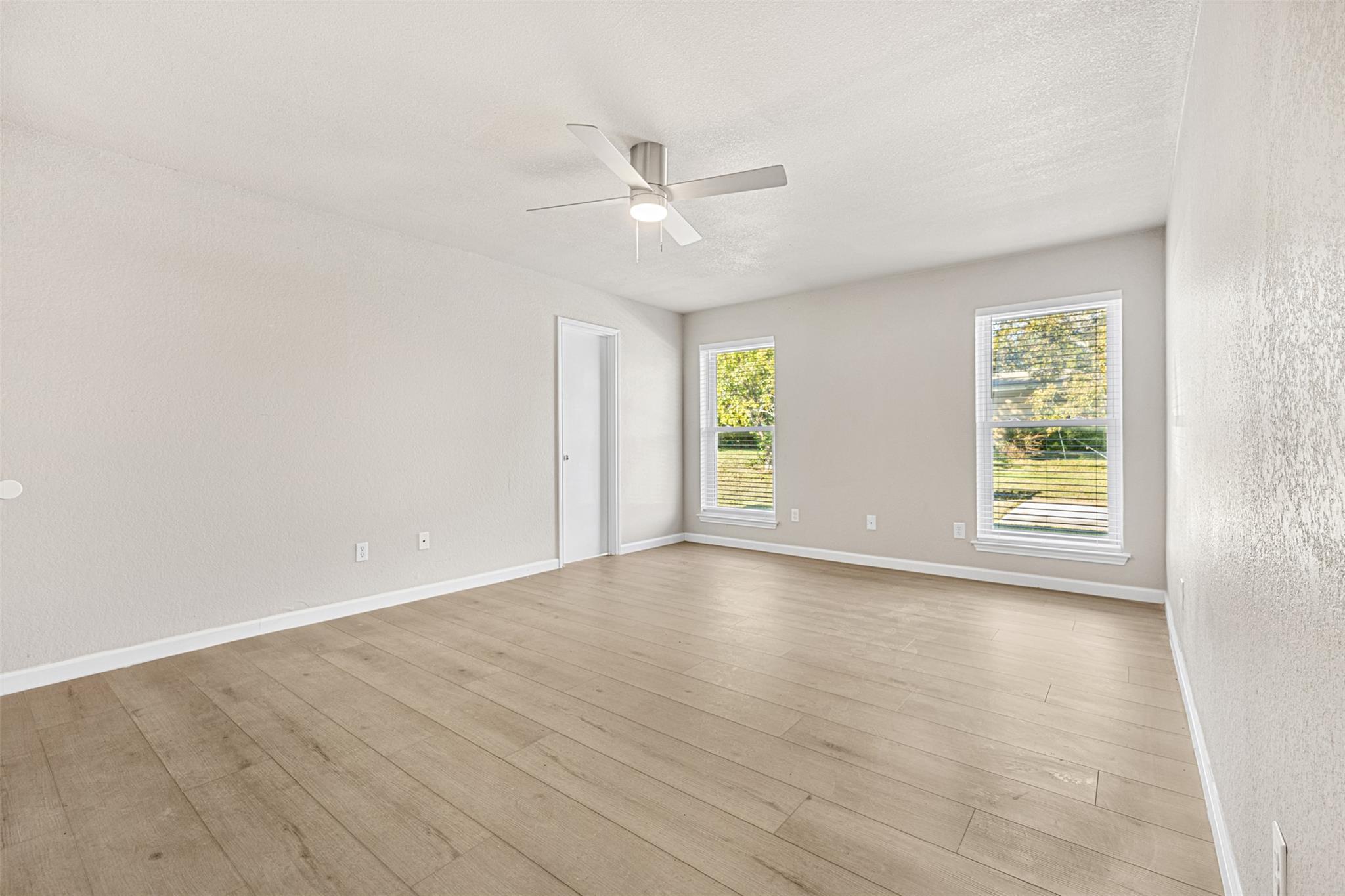 Image 14 of 30 For 1129 Mildred Lee Ln