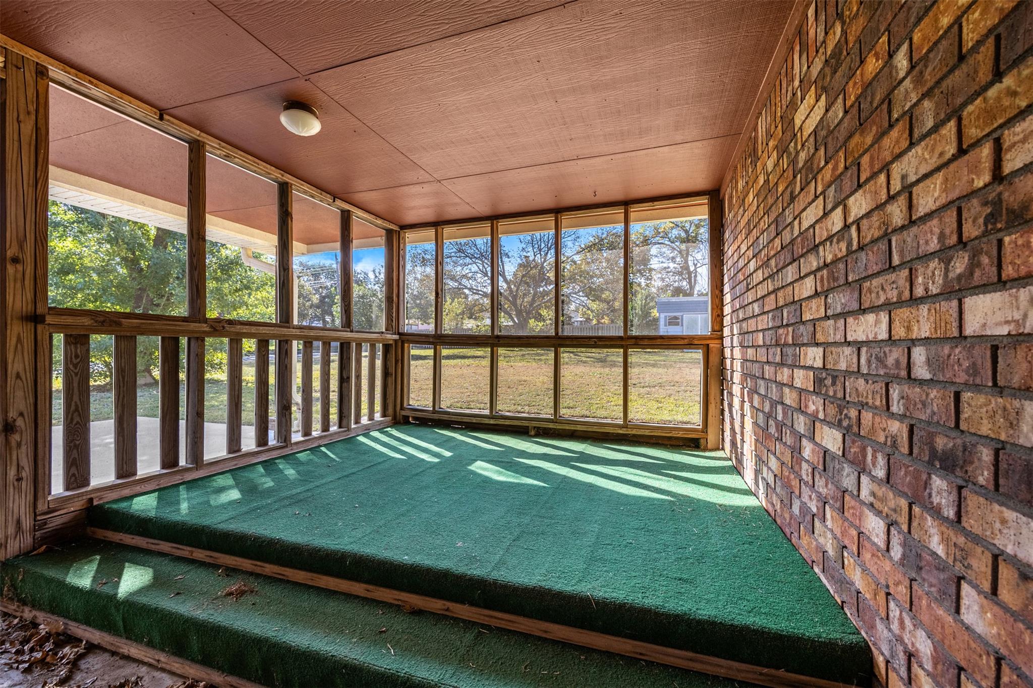 Image 21 of 30 For 1129 Mildred Lee Ln