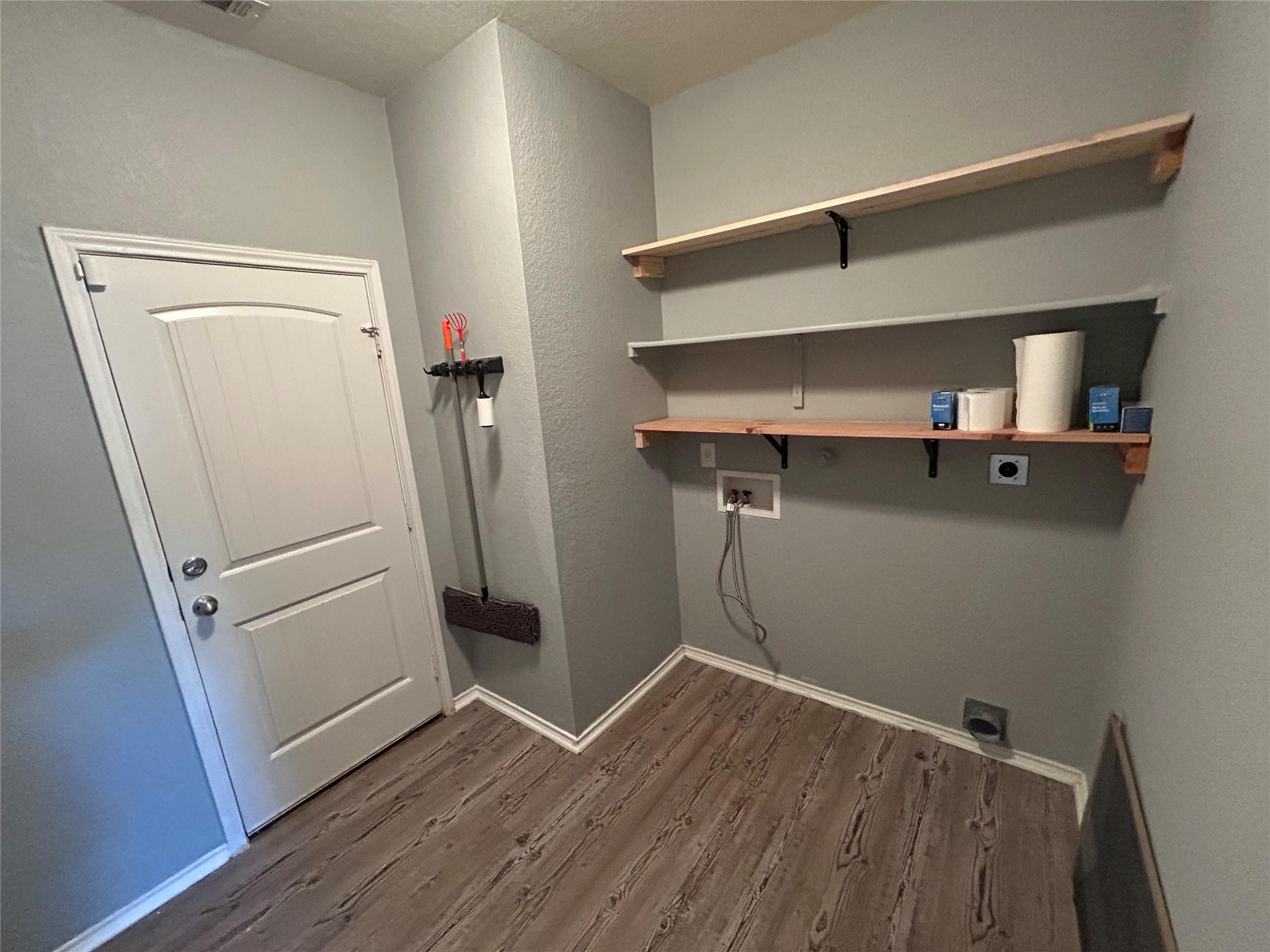 Image 18 of 40 For 125 Lilly Crk