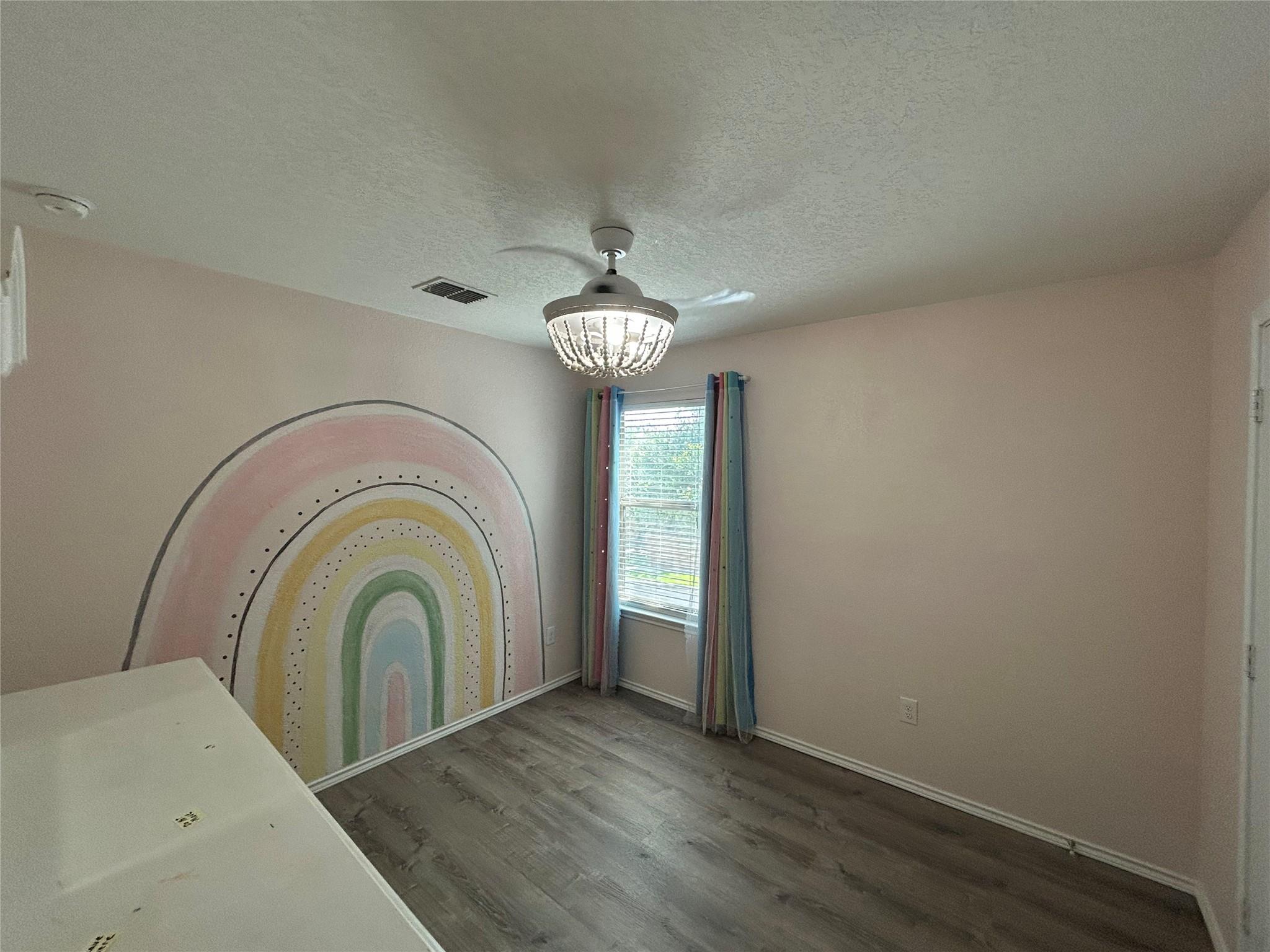 Image 22 of 40 For 125 Lilly Crk