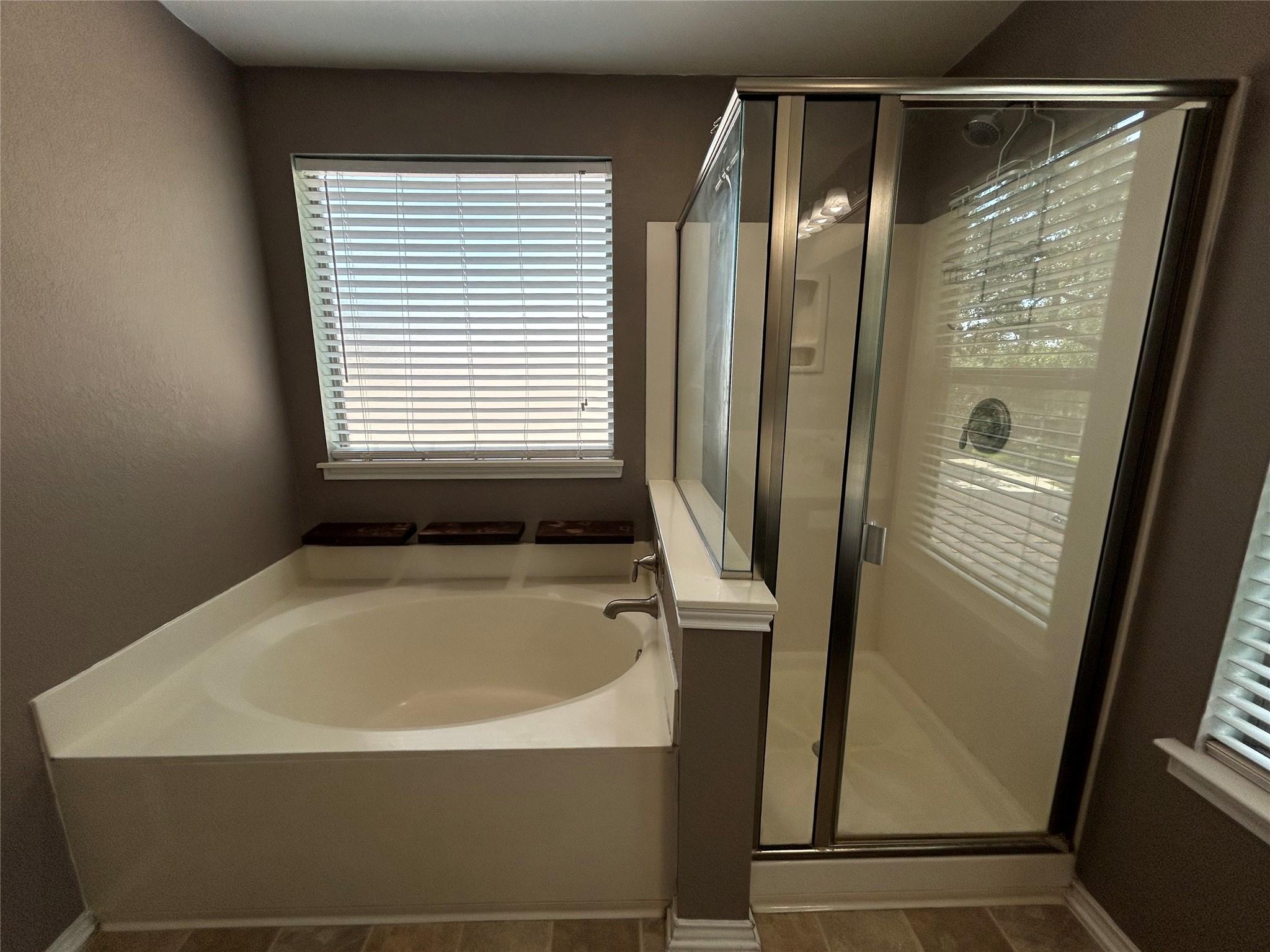 Image 27 of 40 For 125 Lilly Crk