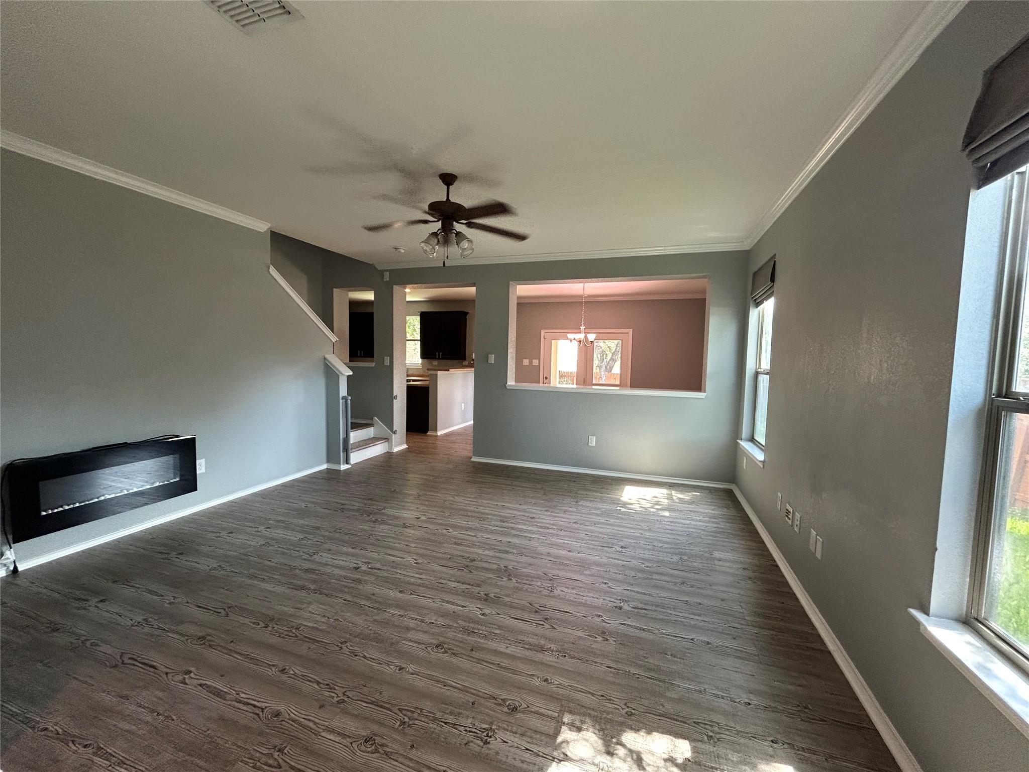 Image 5 of 40 For 125 Lilly Crk