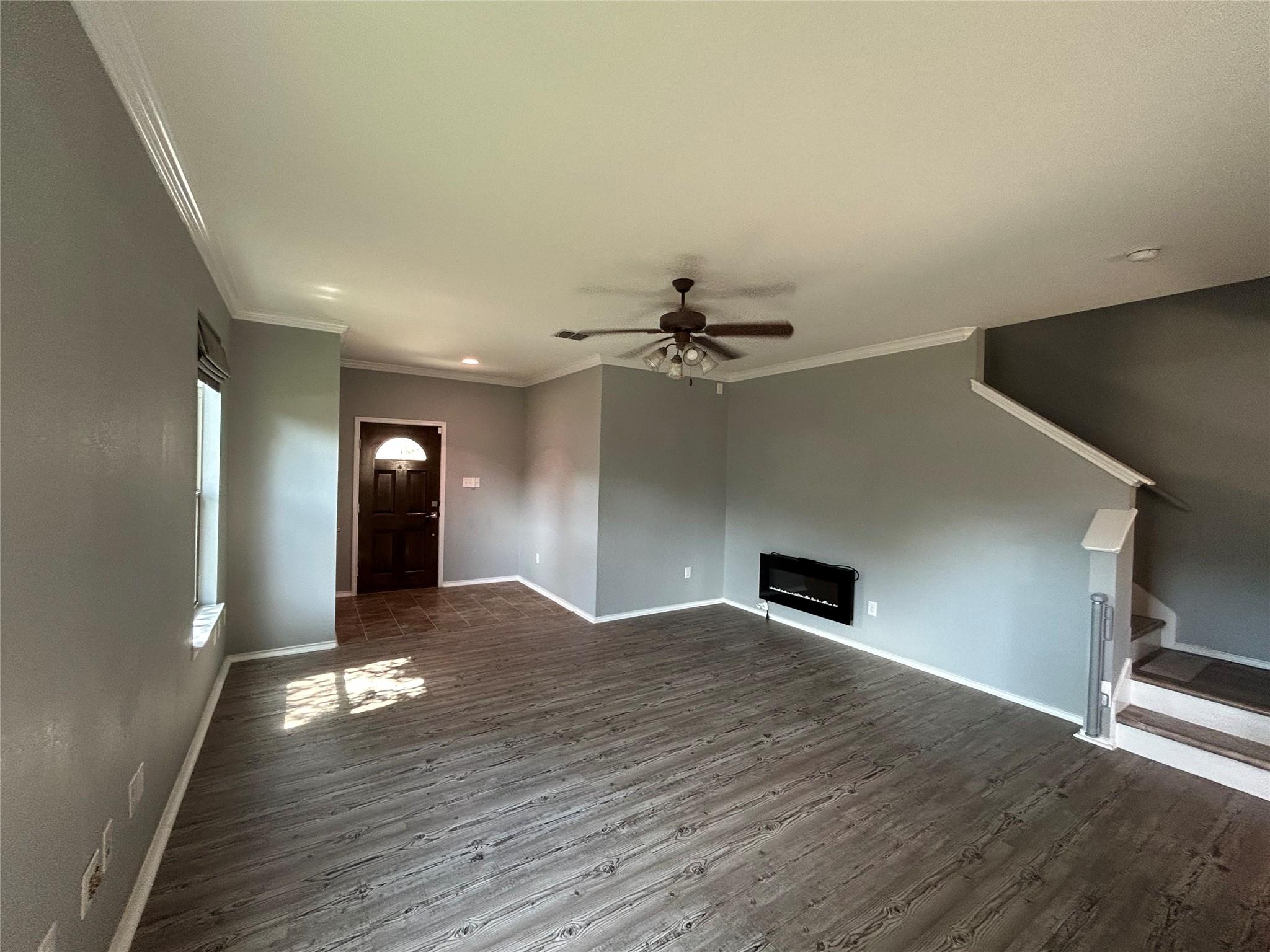 Image 6 of 40 For 125 Lilly Crk