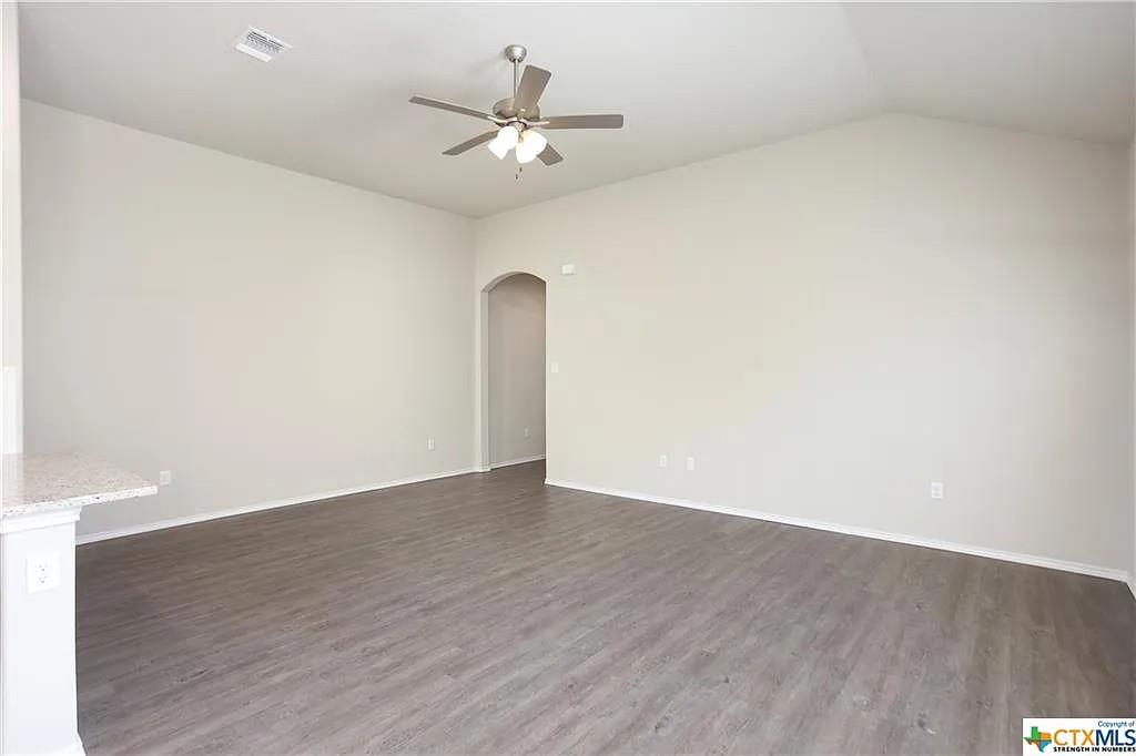 Image 2 of 21 For 3430 Scott Cir