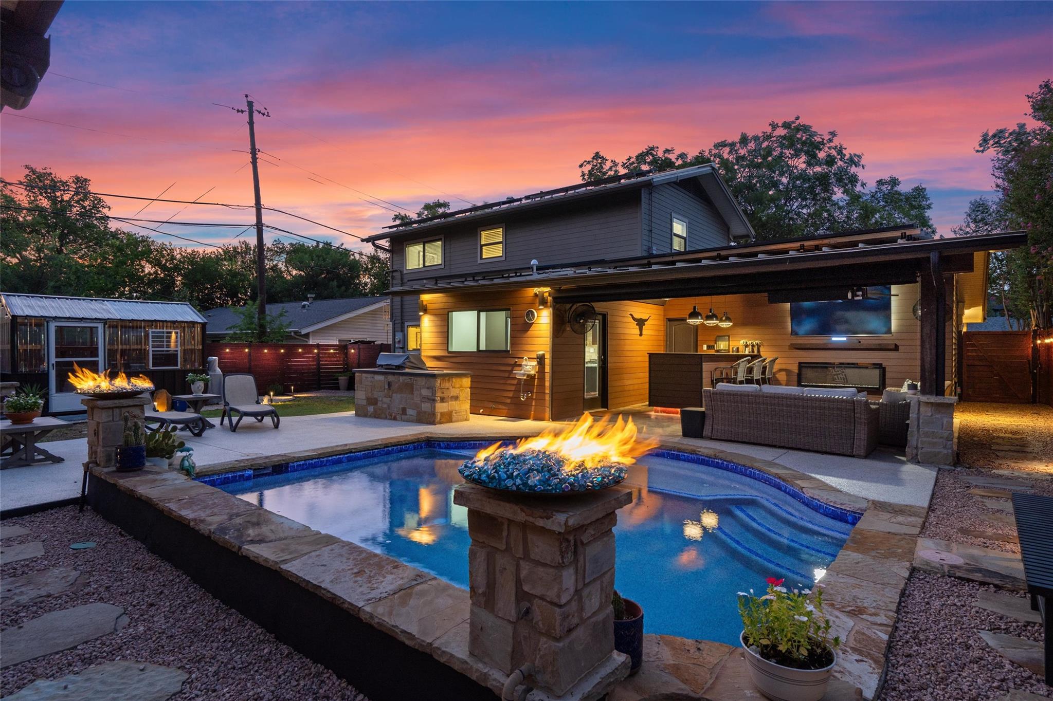 Details for 1911 Ohlen Rd, Austin, TX 78757