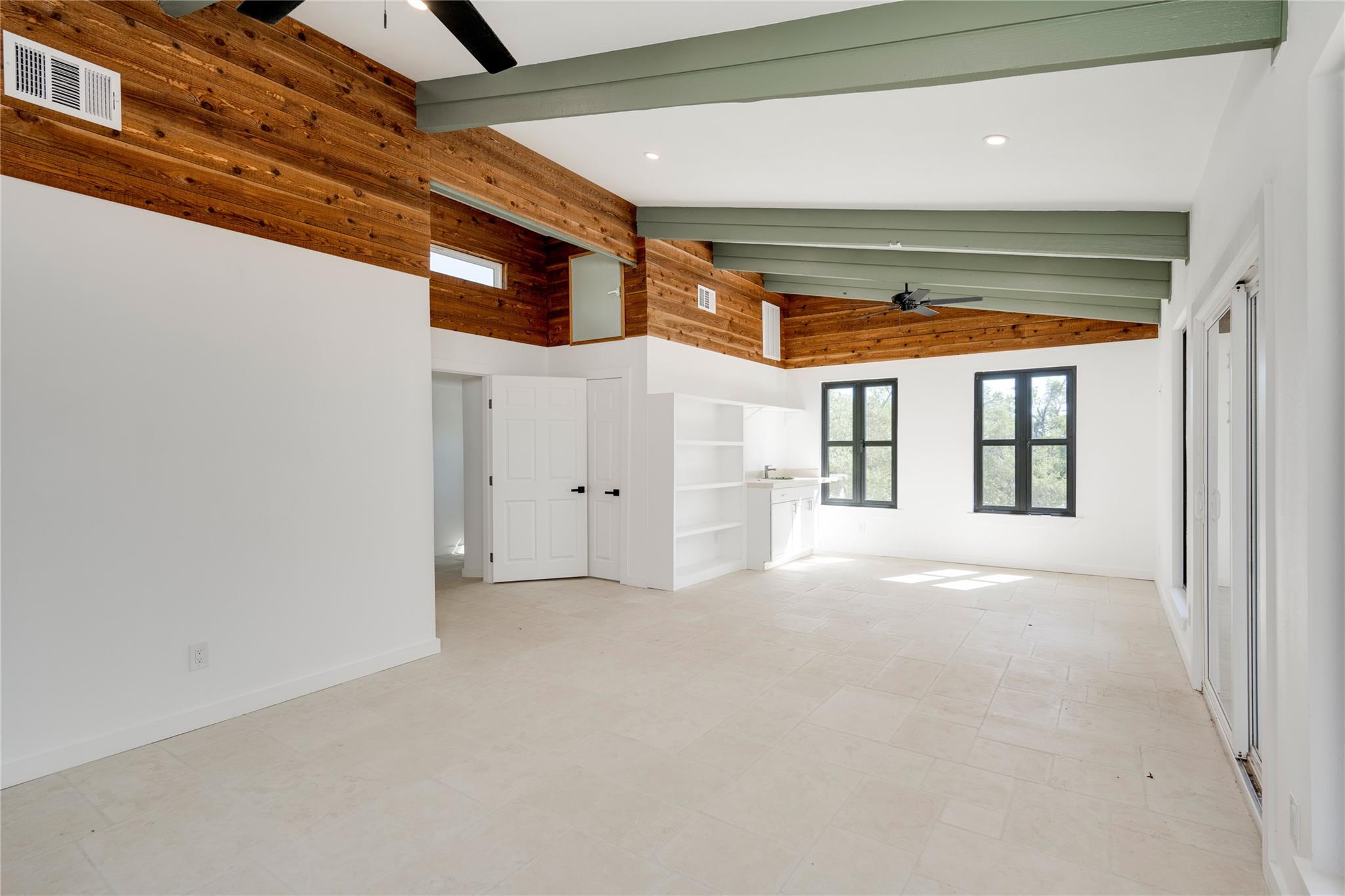 Image 34 of 39 For 1217 Lost Oak Trl