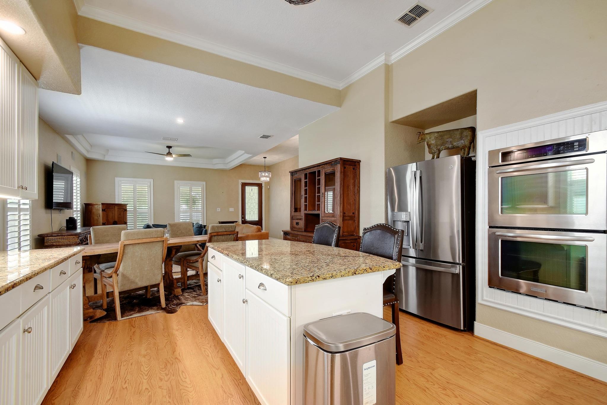 Image 13 of 30 For 260 Santa Clara Ave
