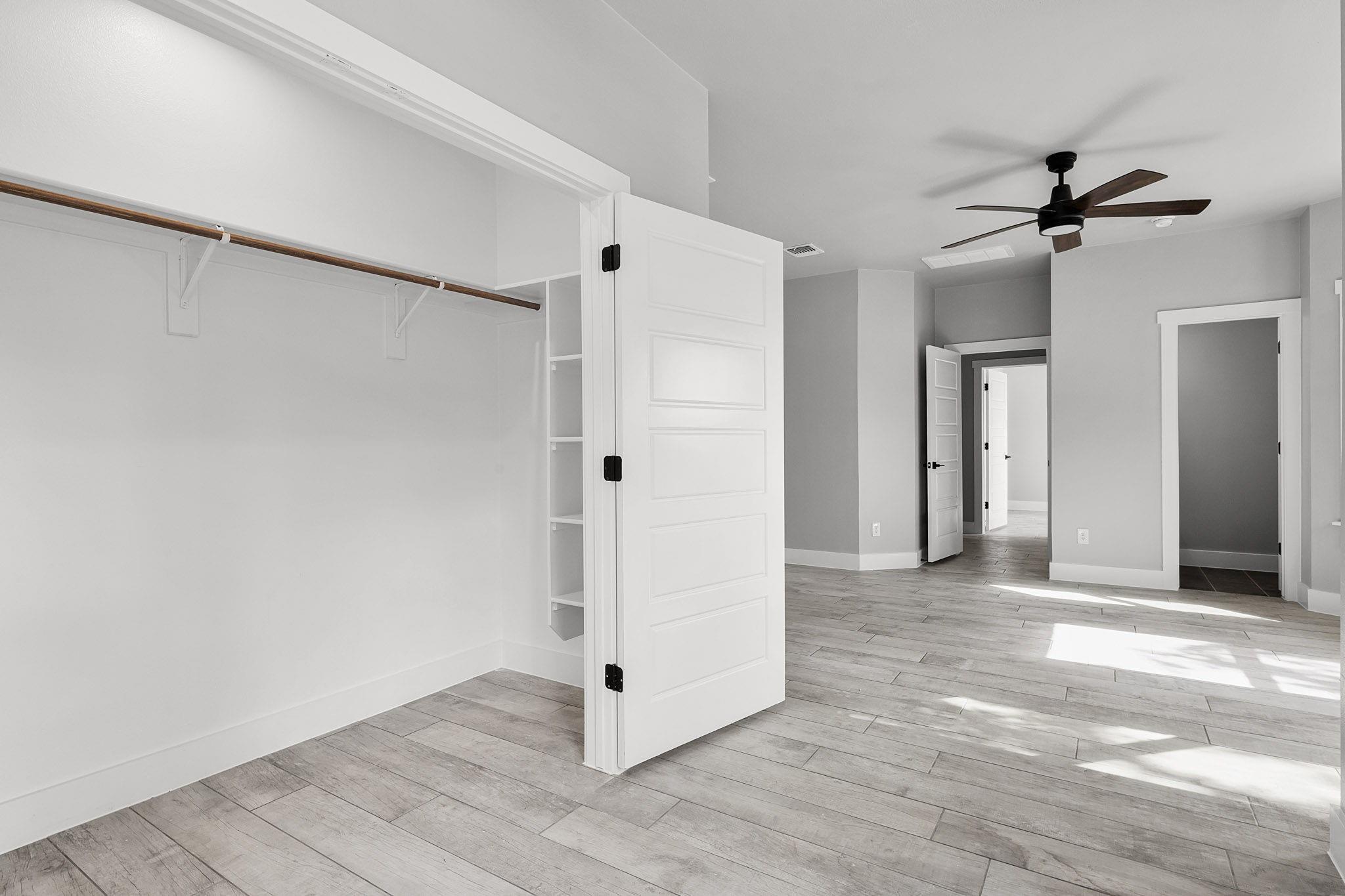 Image 34 of 40 For 1522 Shady Holw